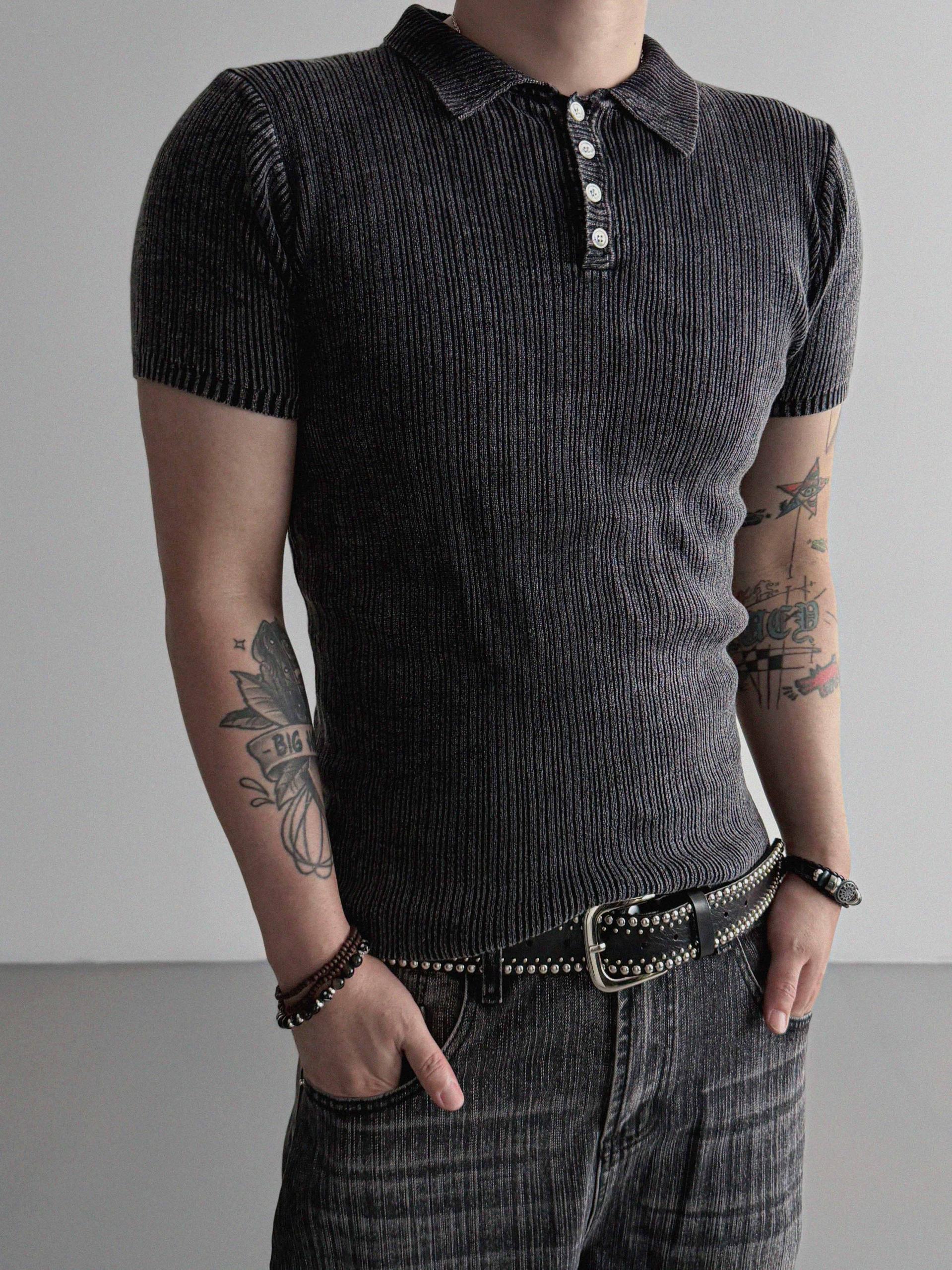 Garments ribbed collar muscle half T