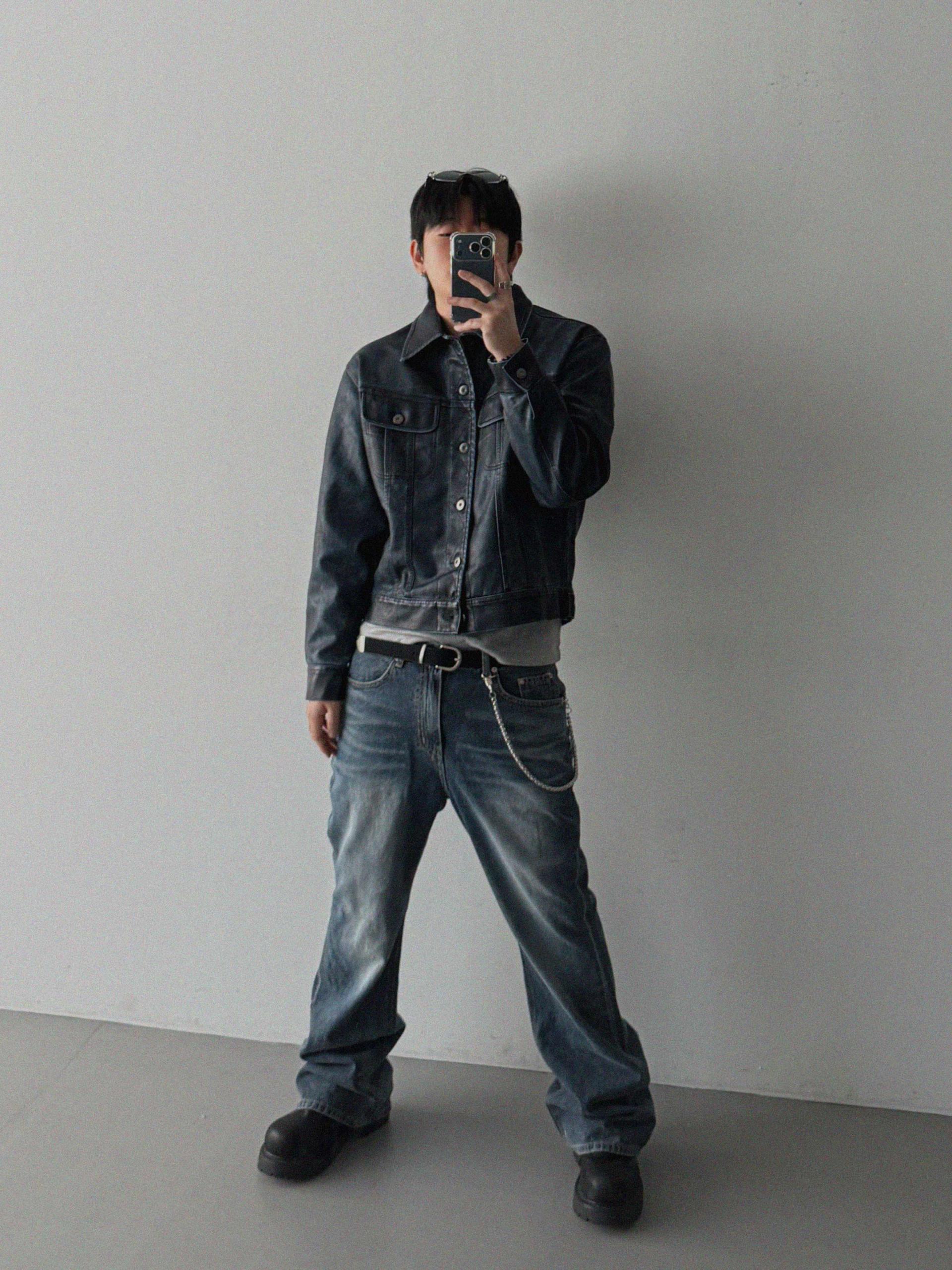Deep brush flare denim pants