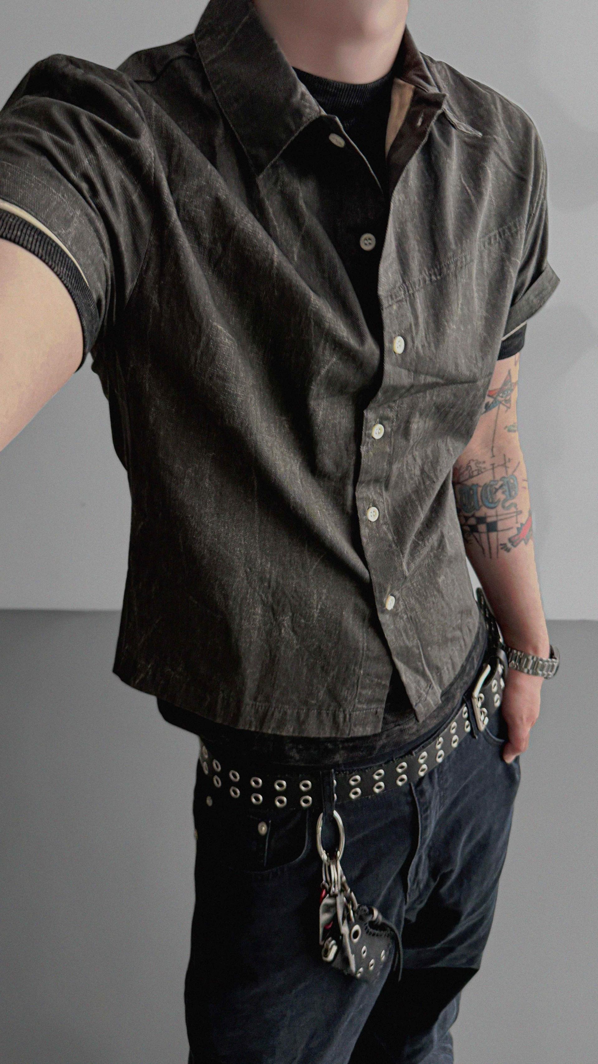 Vintage crop half shirt