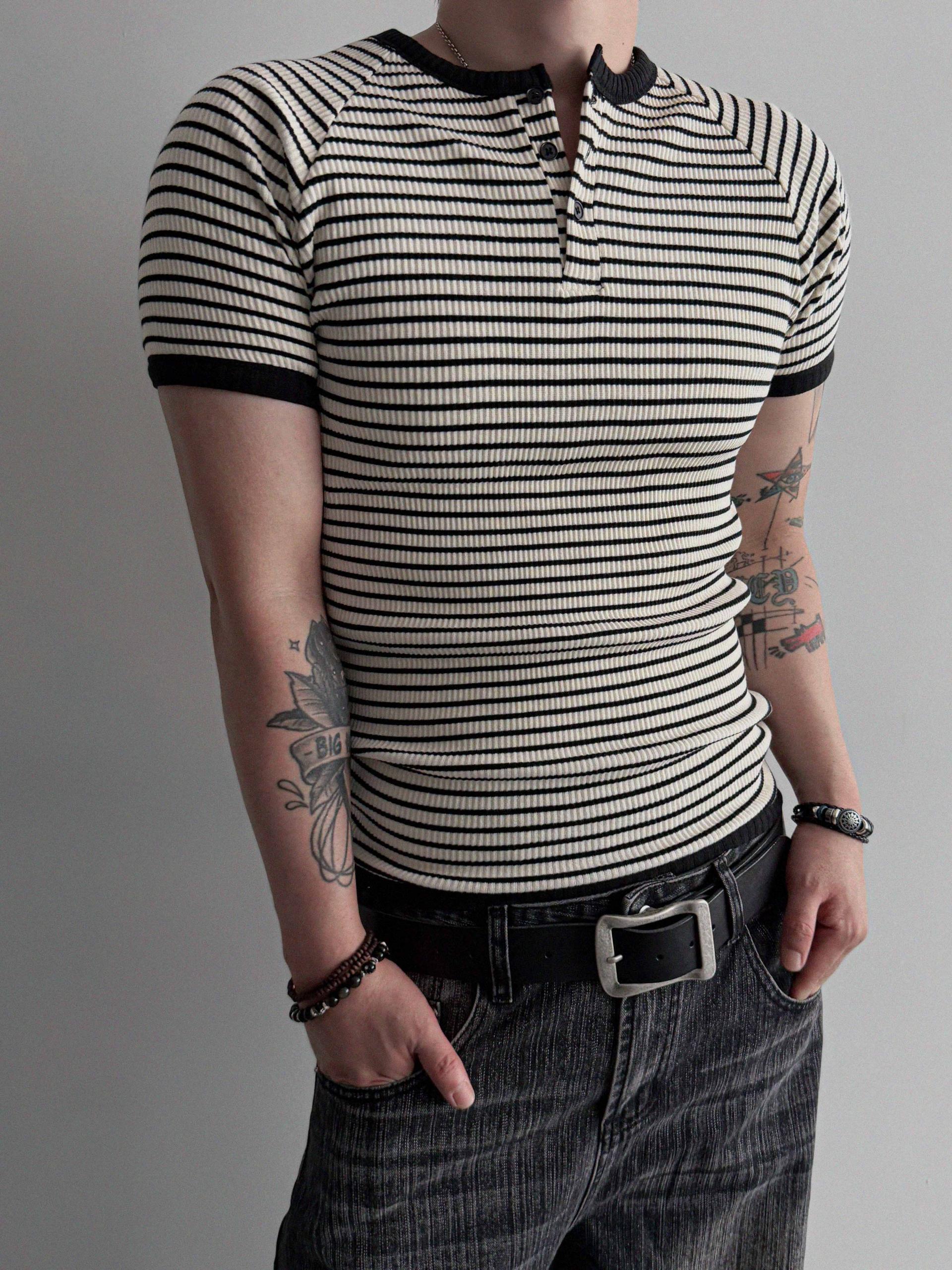 Ribbed stripe henley neck muscle half T