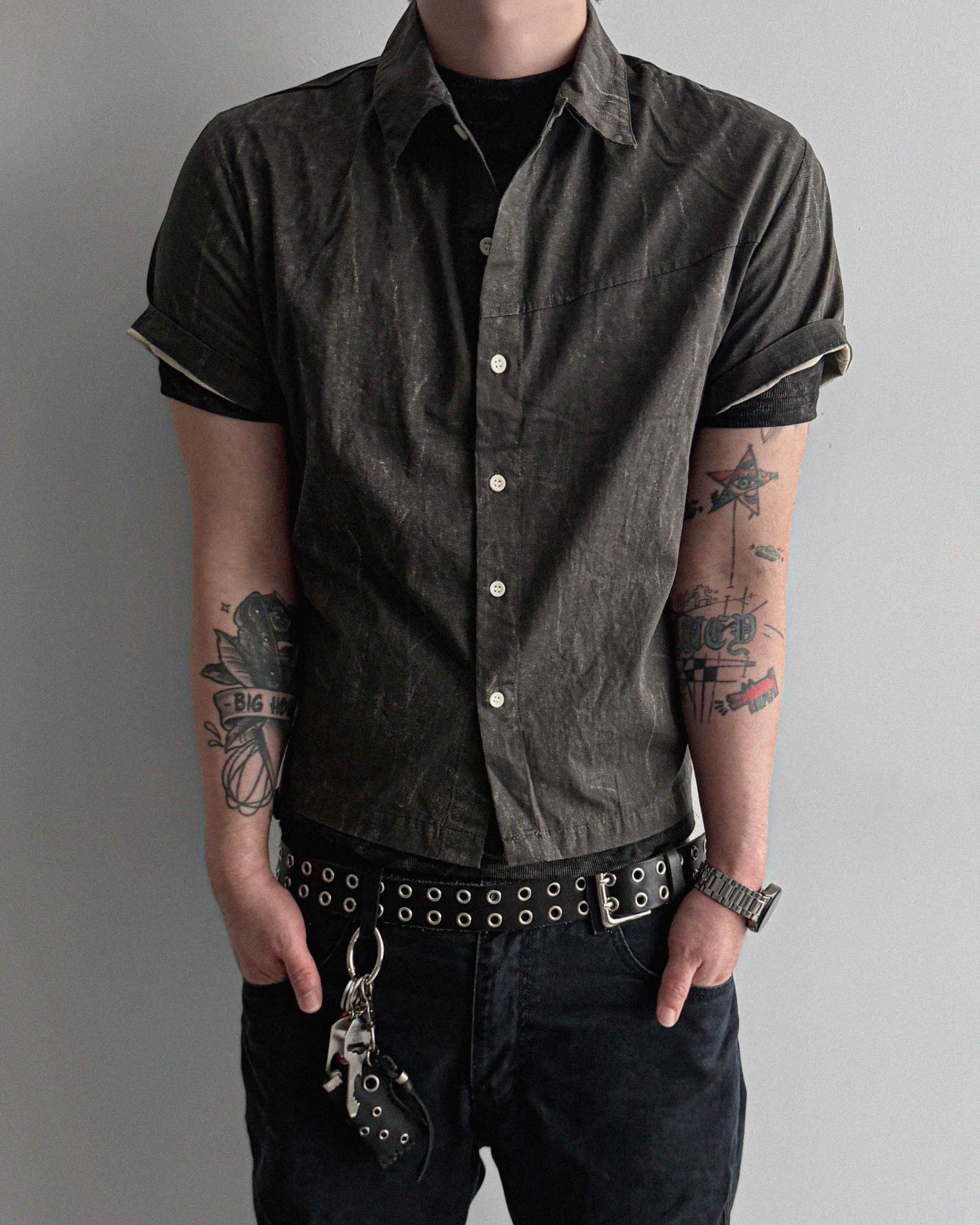 Vintage crop half shirt