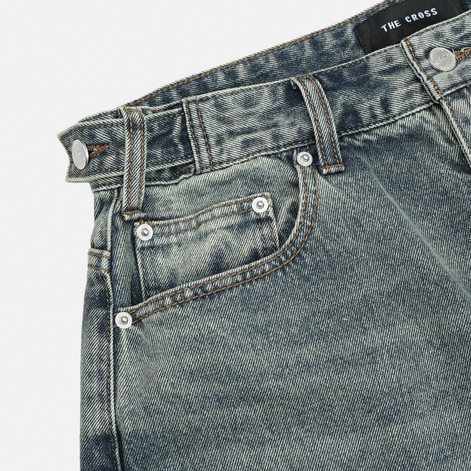 Star lettering curved denim pants
