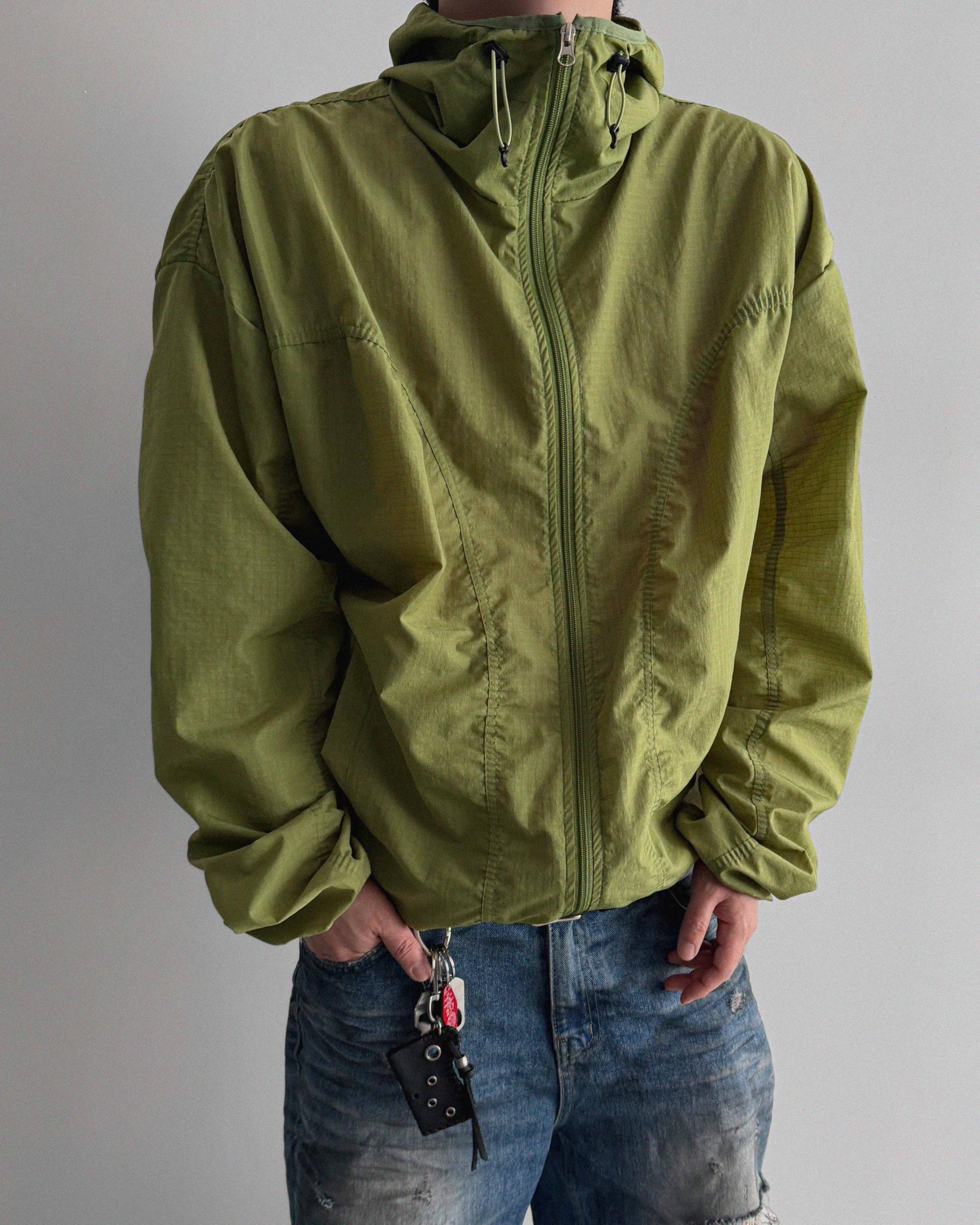 Core shirring waterproof hooded jacket