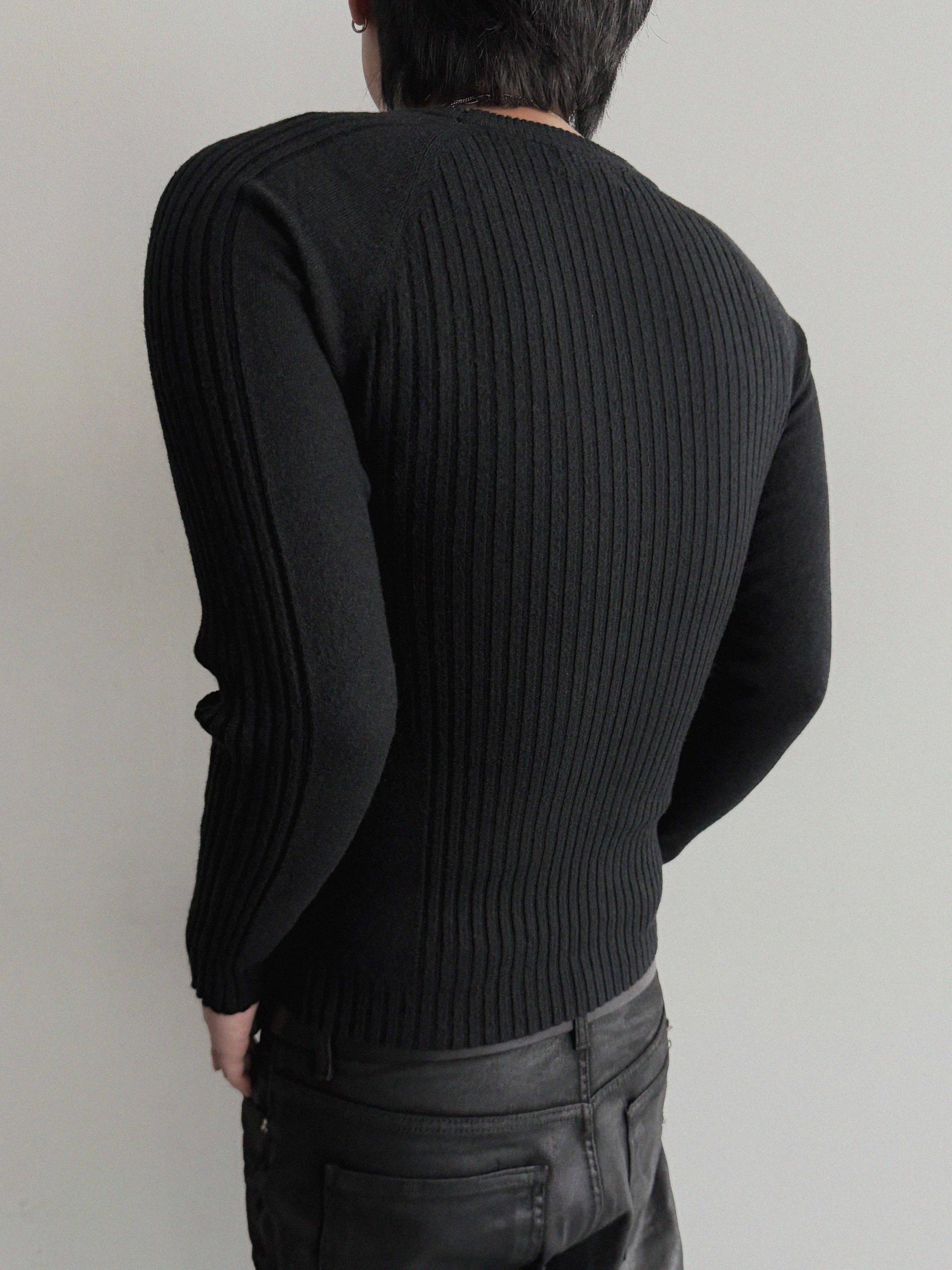 Irregular ribbed raglan muscle knit