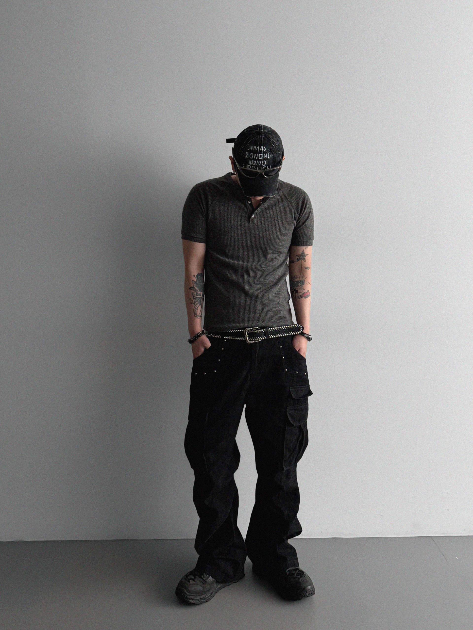 Fold ribbed henley neck muscle half t