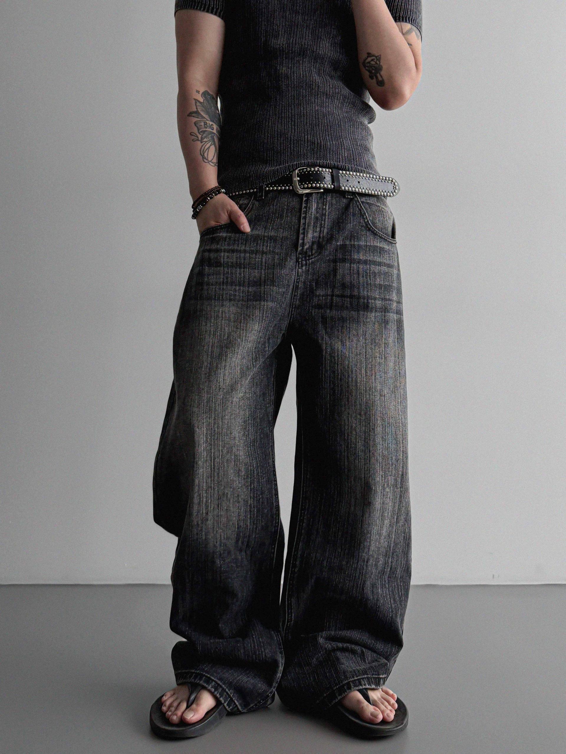 Striped washed curved denim pants
