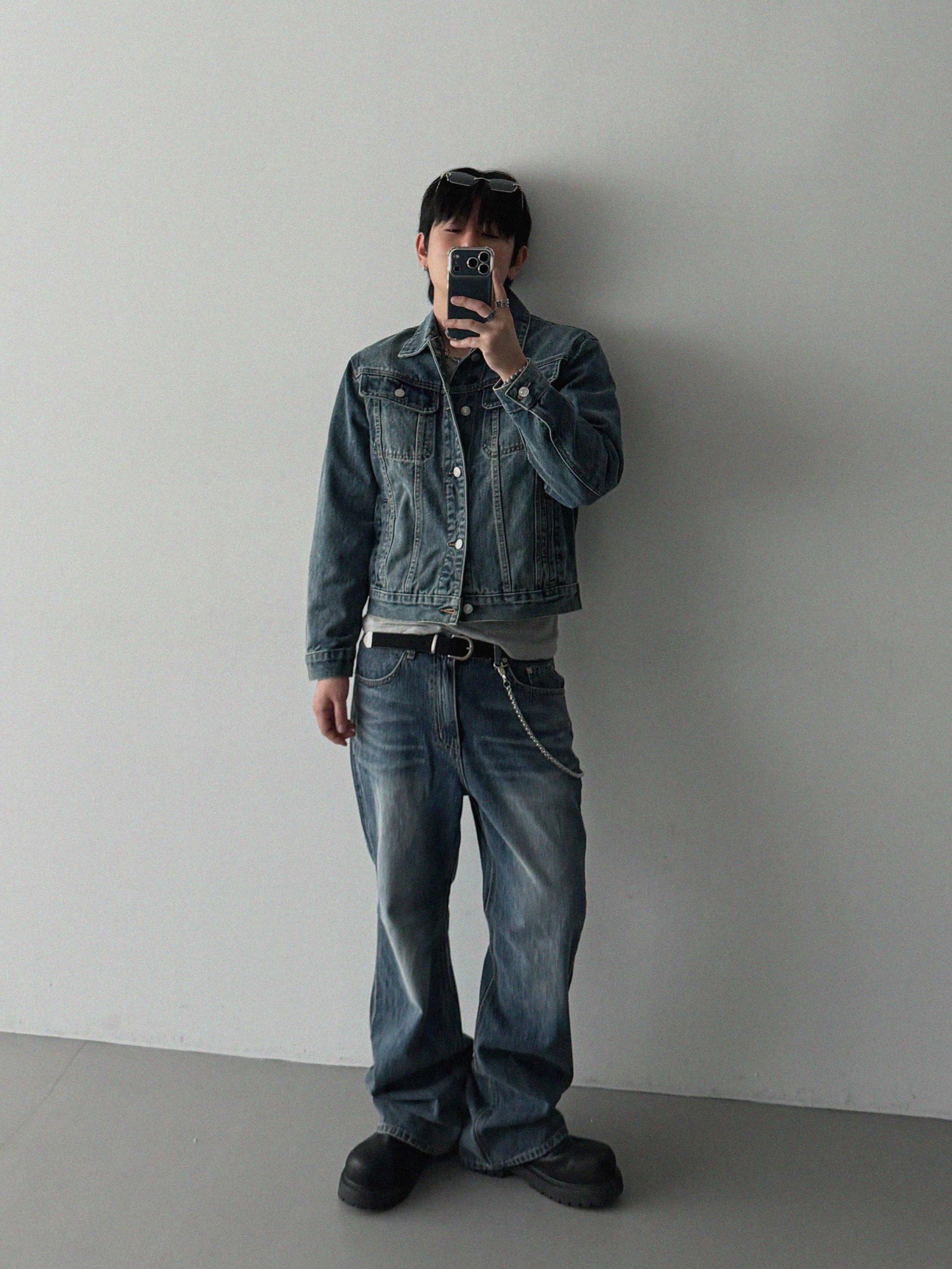Minimal basic crop denim jacket