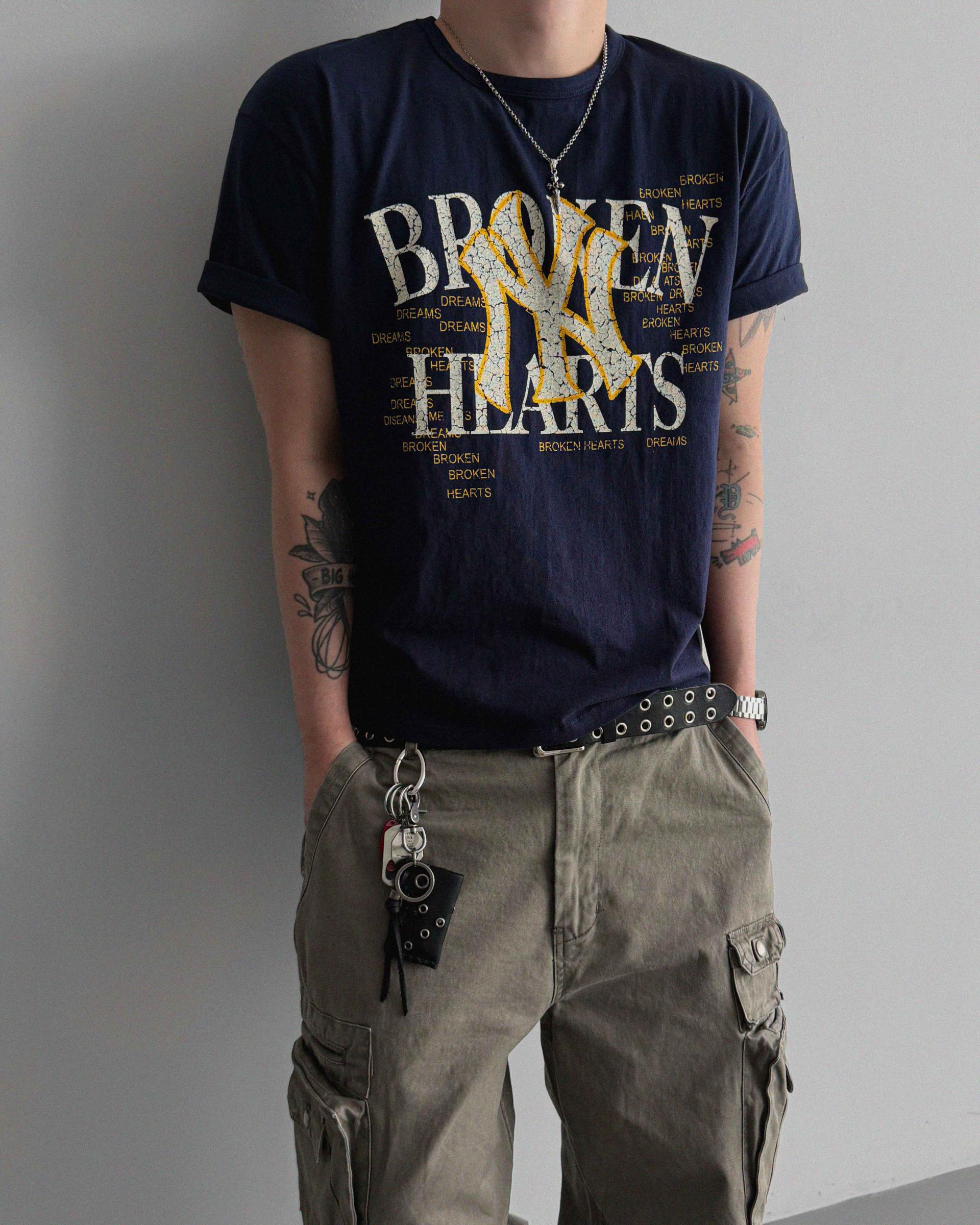 Broken crop half t