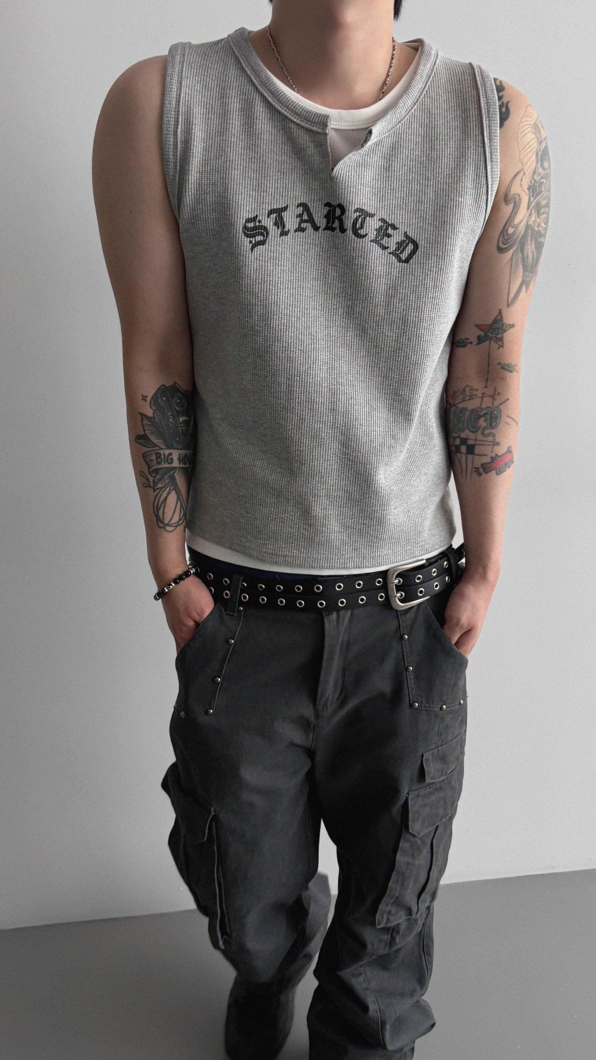 Lettering layer waffle crop sleeveless