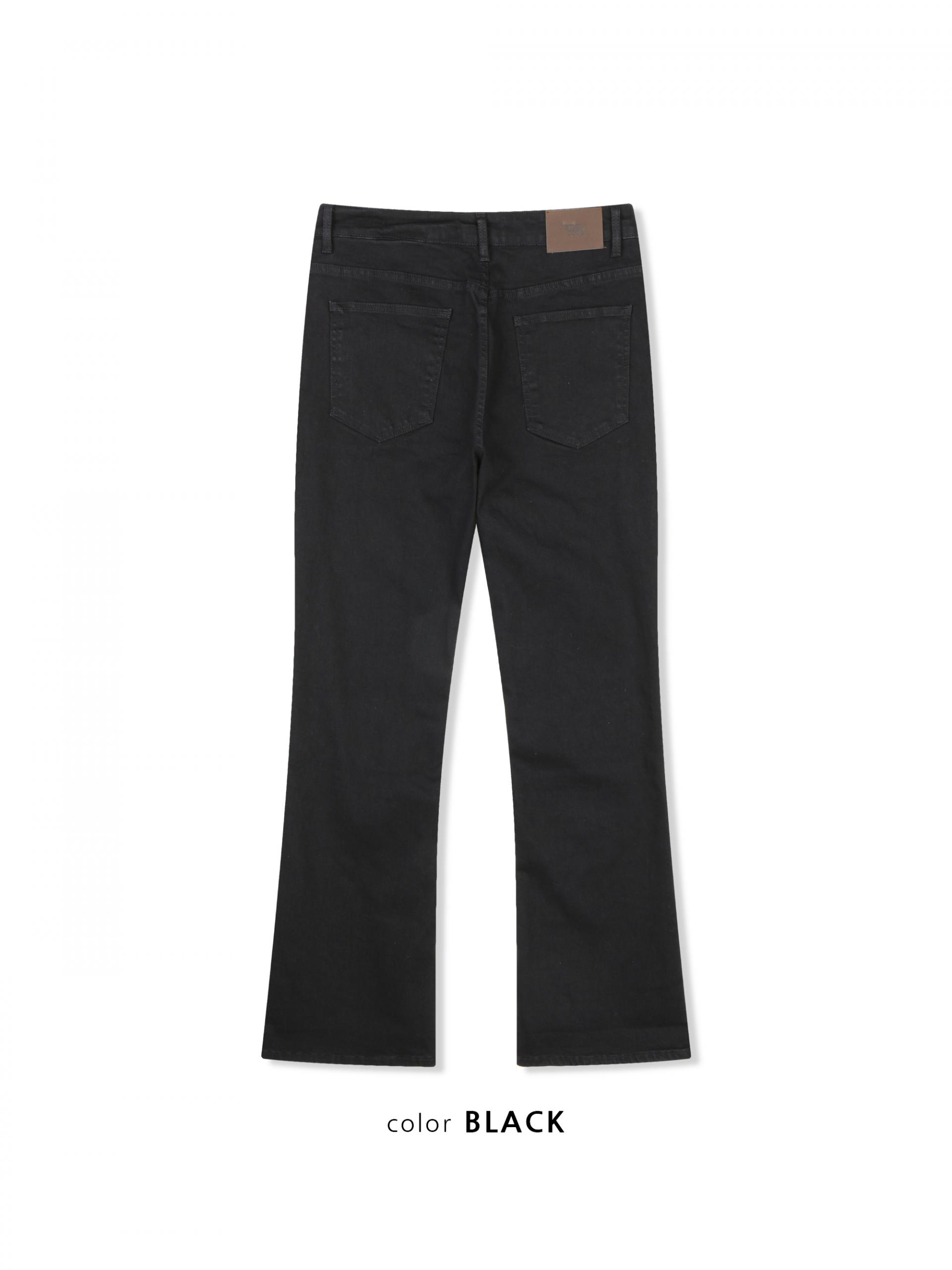 Dark embo sagging flare black jeans