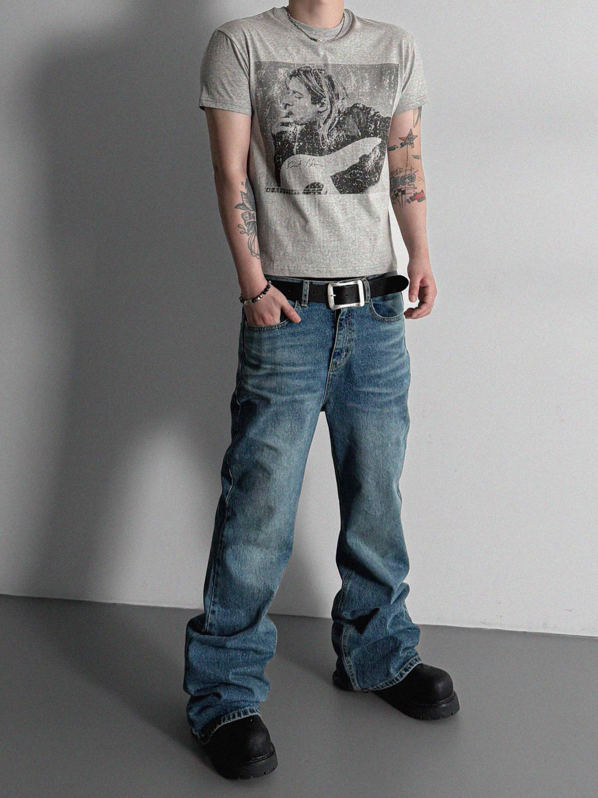 Cut printed muscle half t
