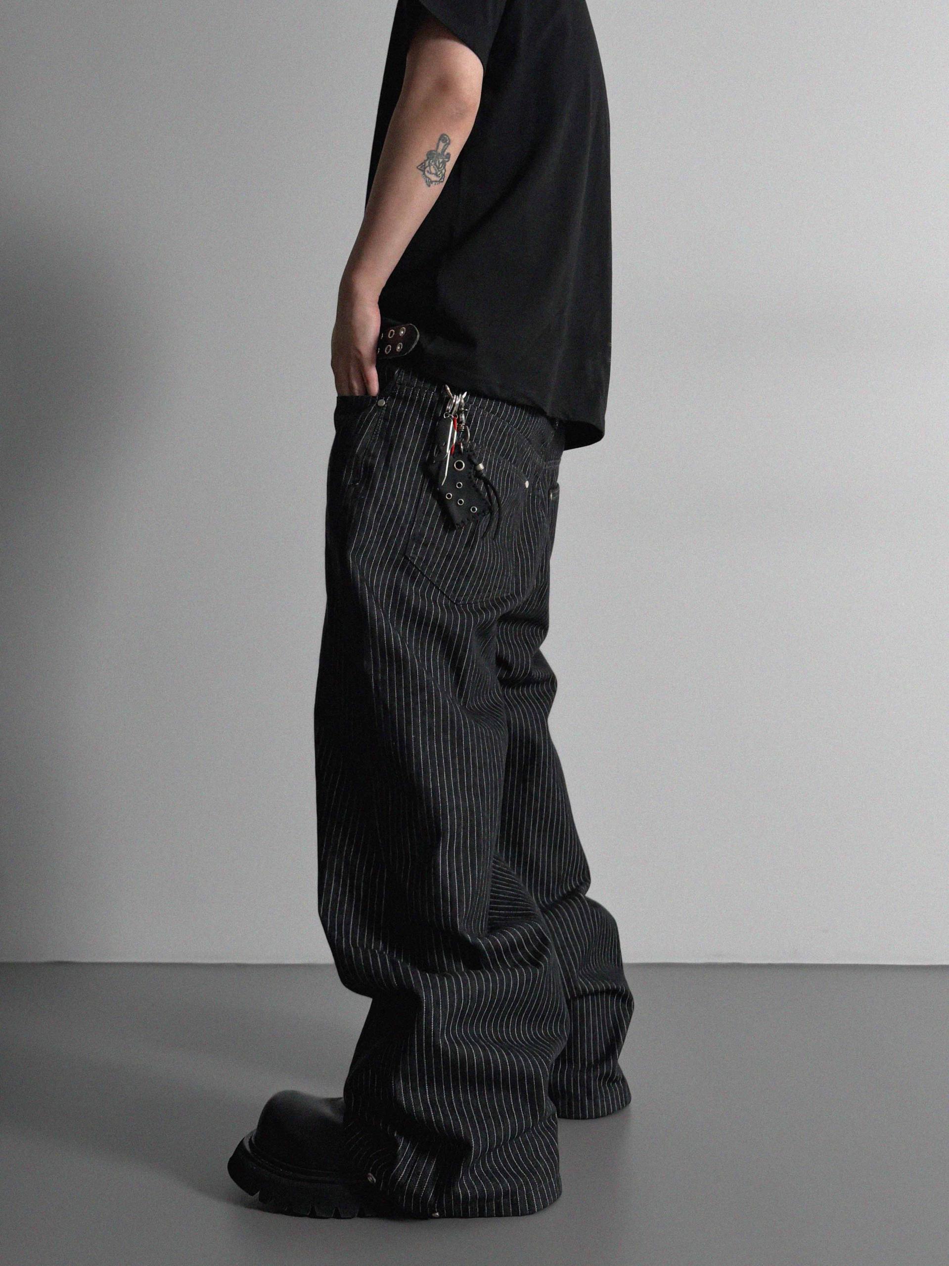 Stripe rivet non-faded pants