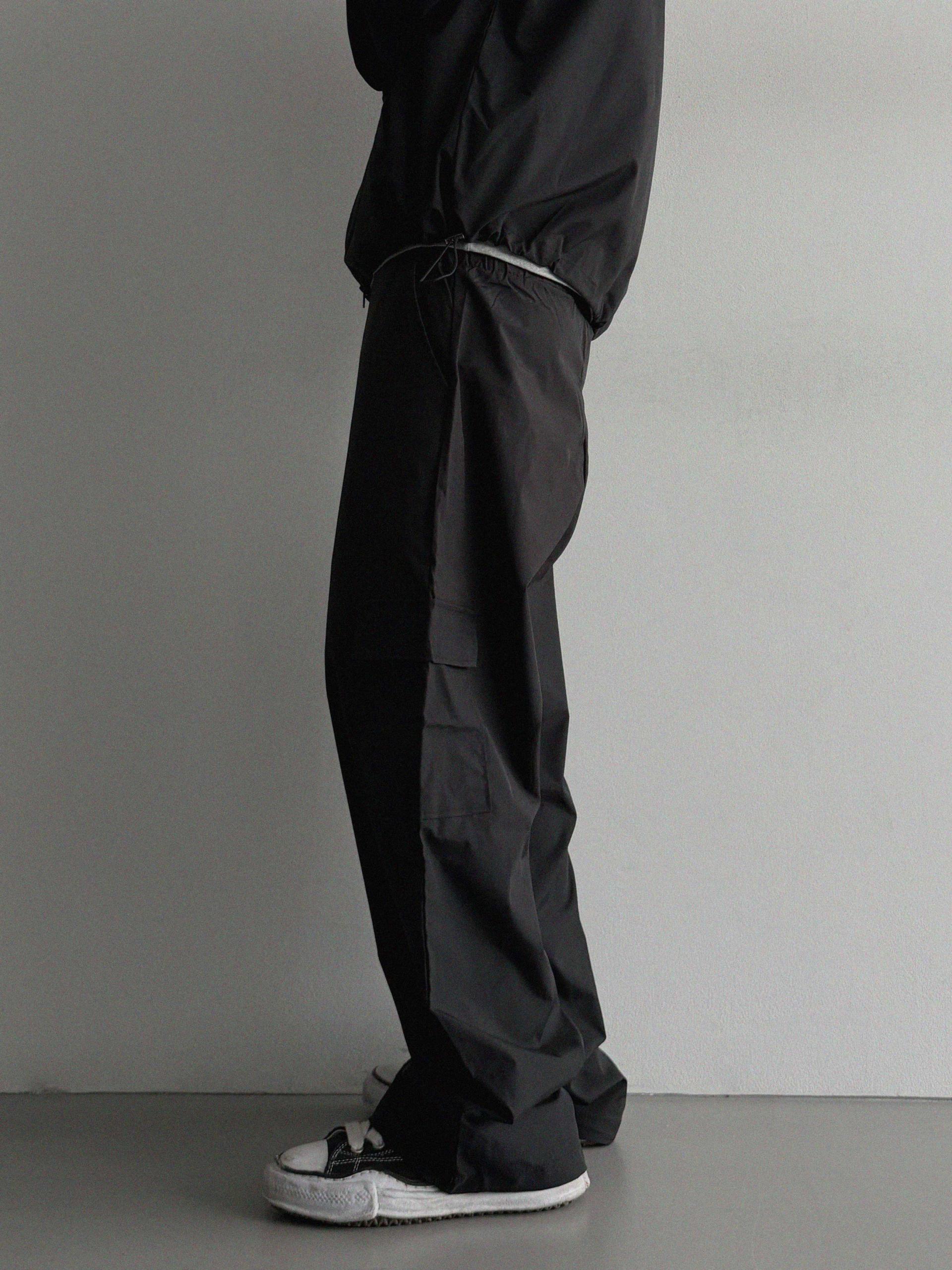Space set-up [Wind breaker & Cargo pants]