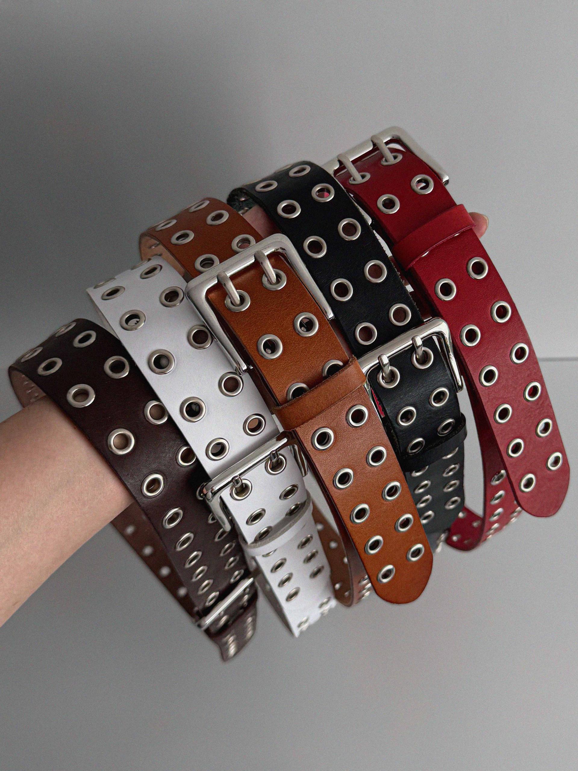 Double eyelet 40 belt (5c)