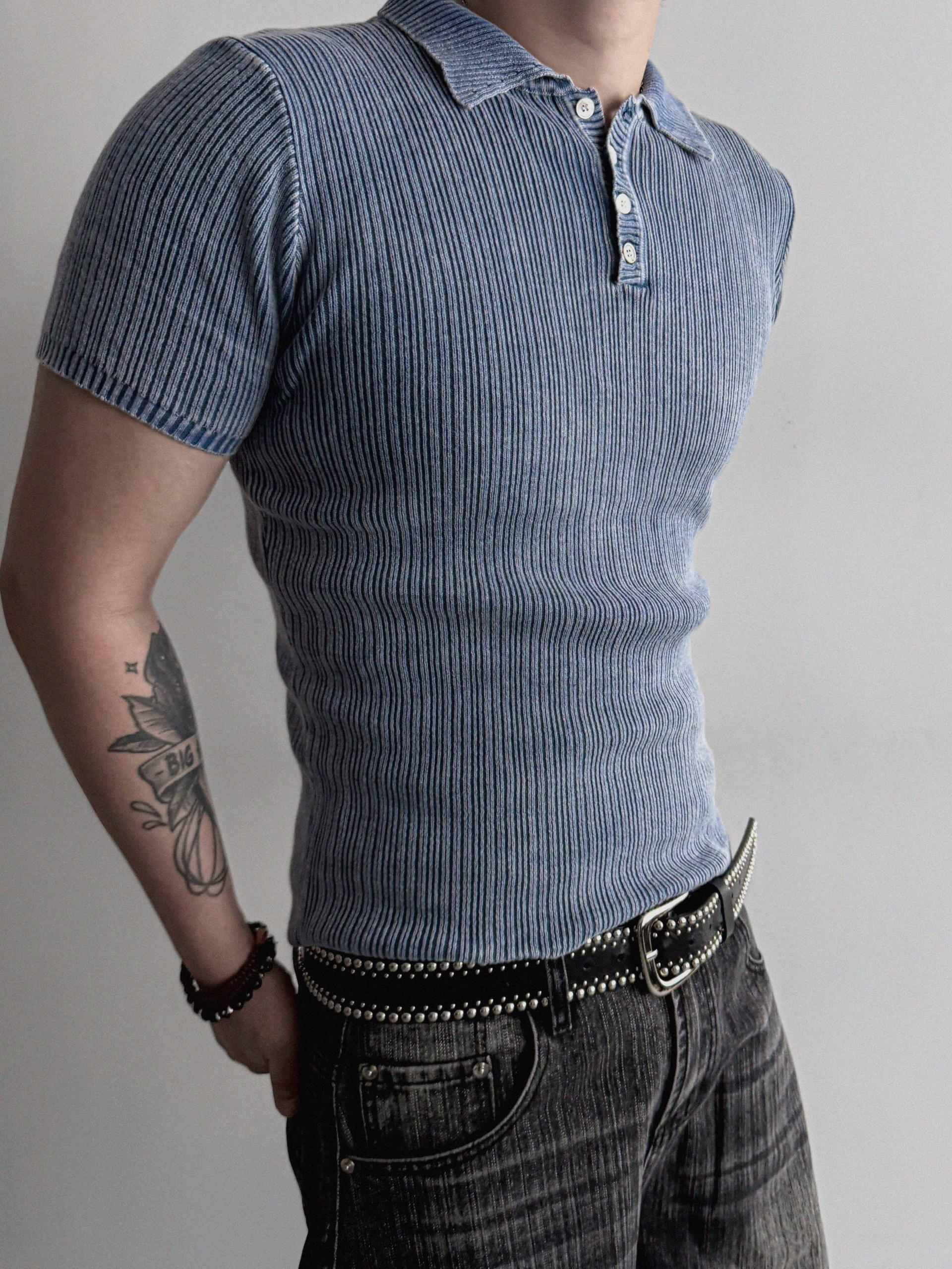 Garments ribbed collar muscle half T