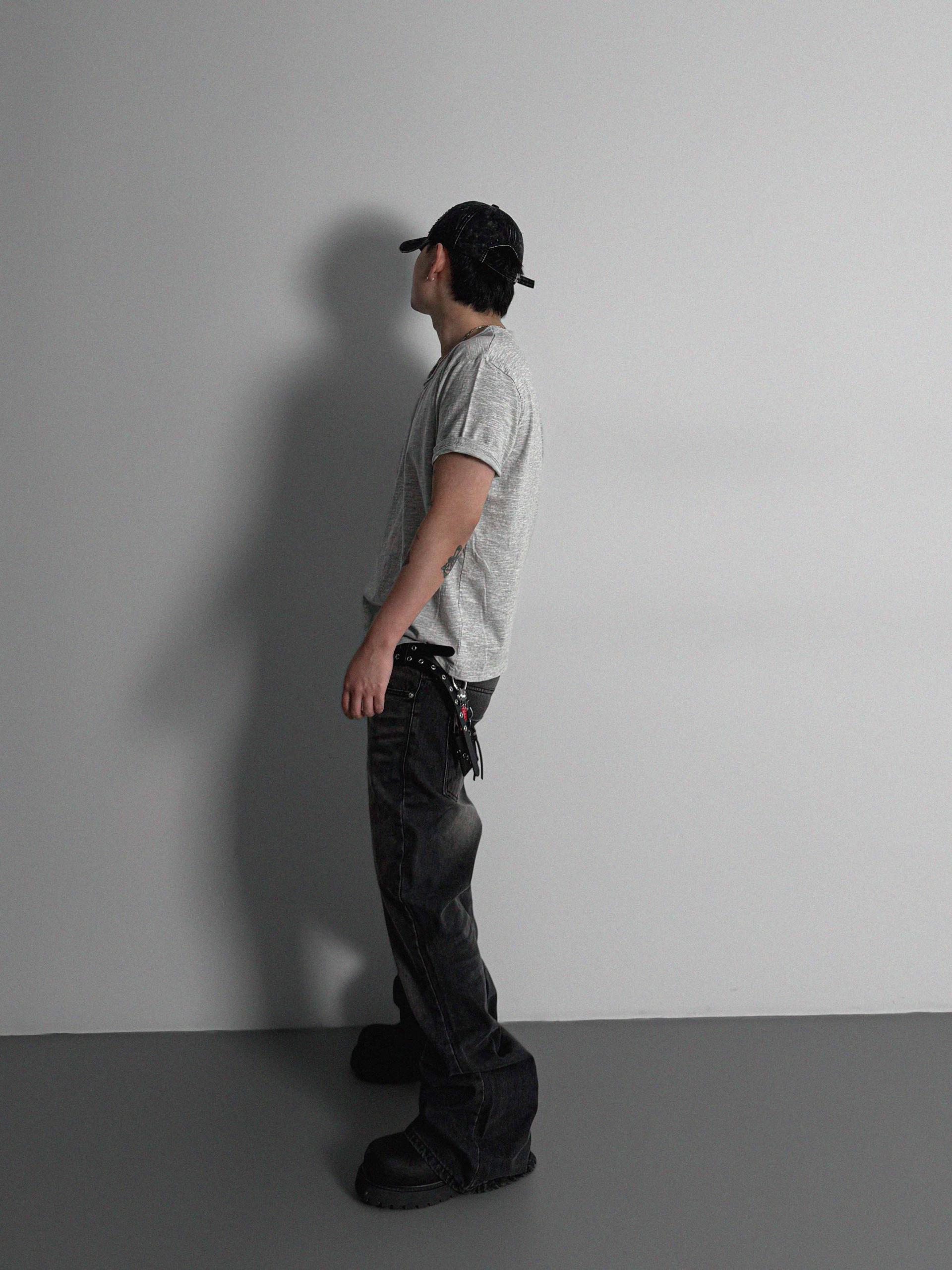 Slab cut u-neck half t