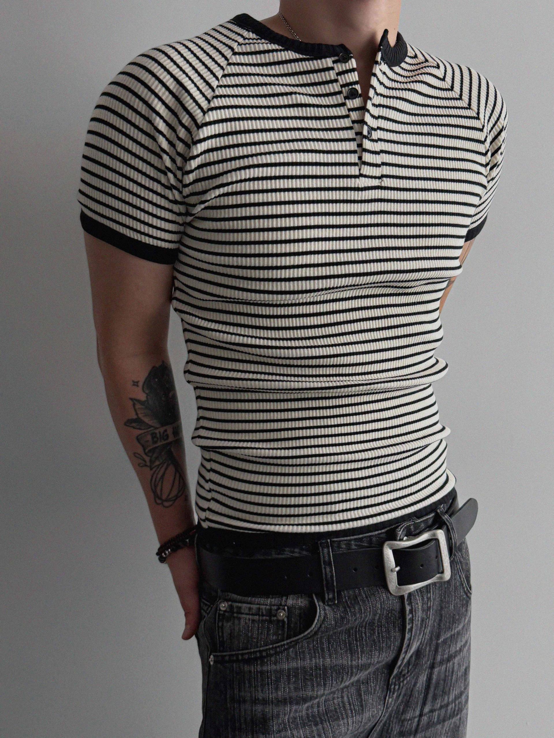 Ribbed stripe henley neck muscle half T