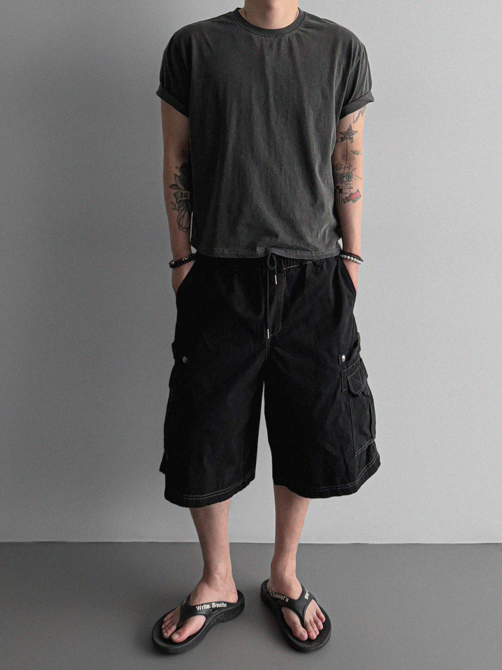 Fade pigment crop half t