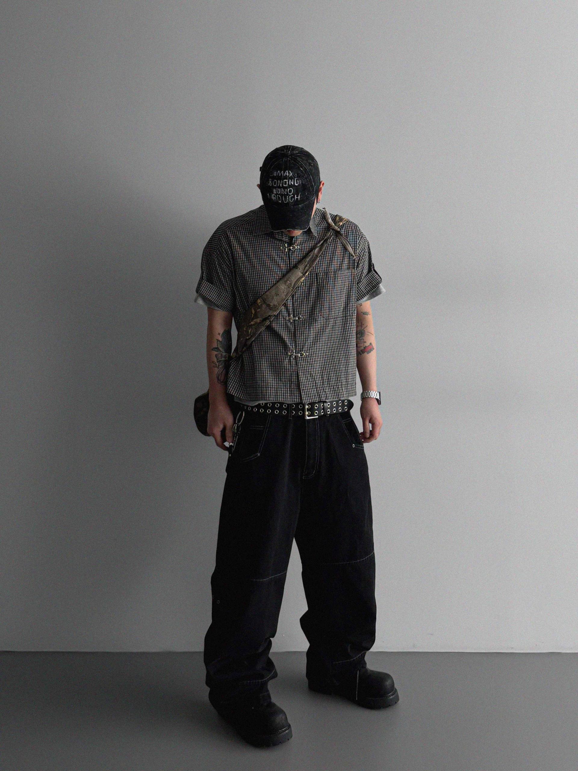 Eyelet pocket balloon denim pants