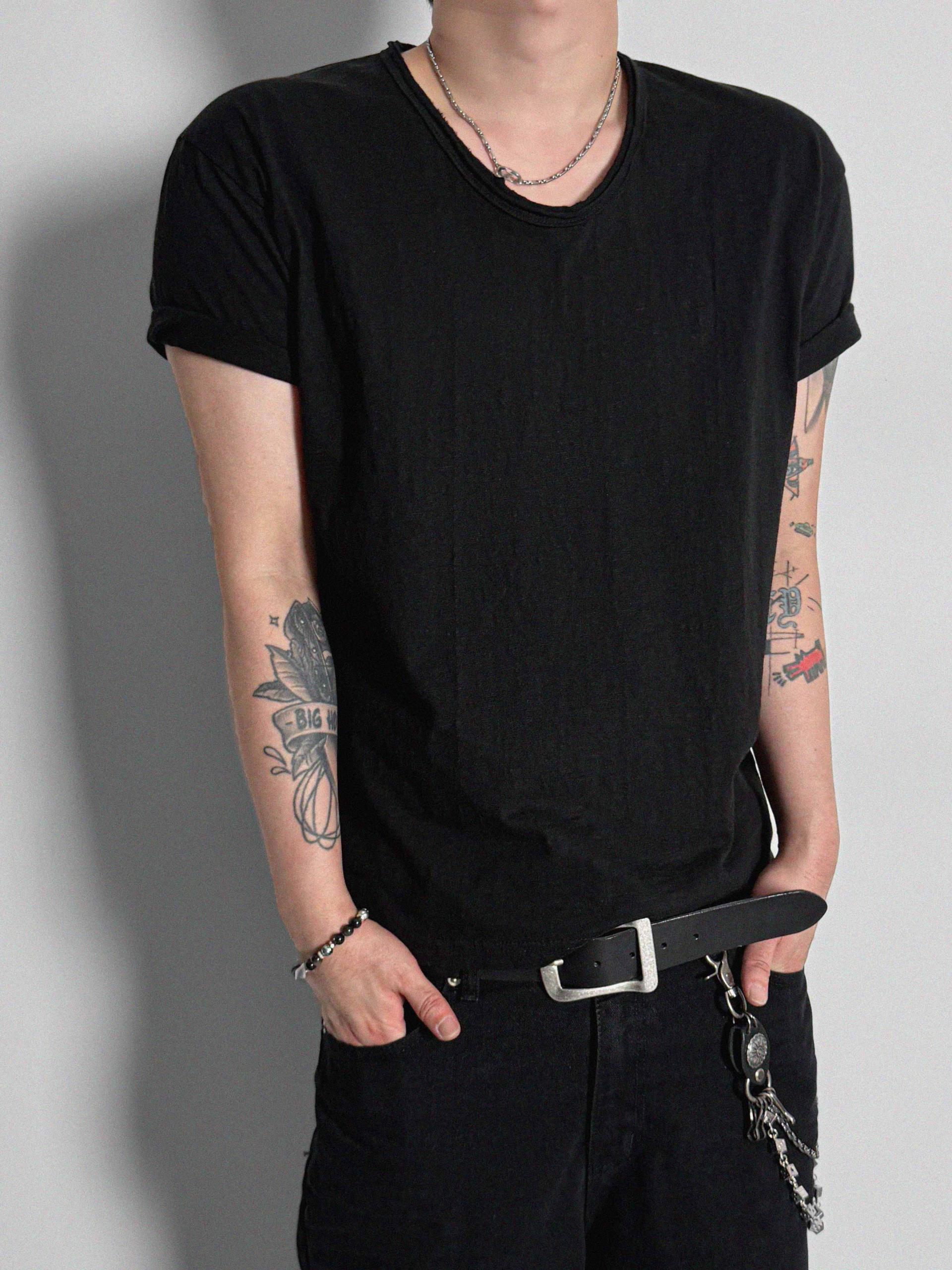 Slab cut u-neck half t