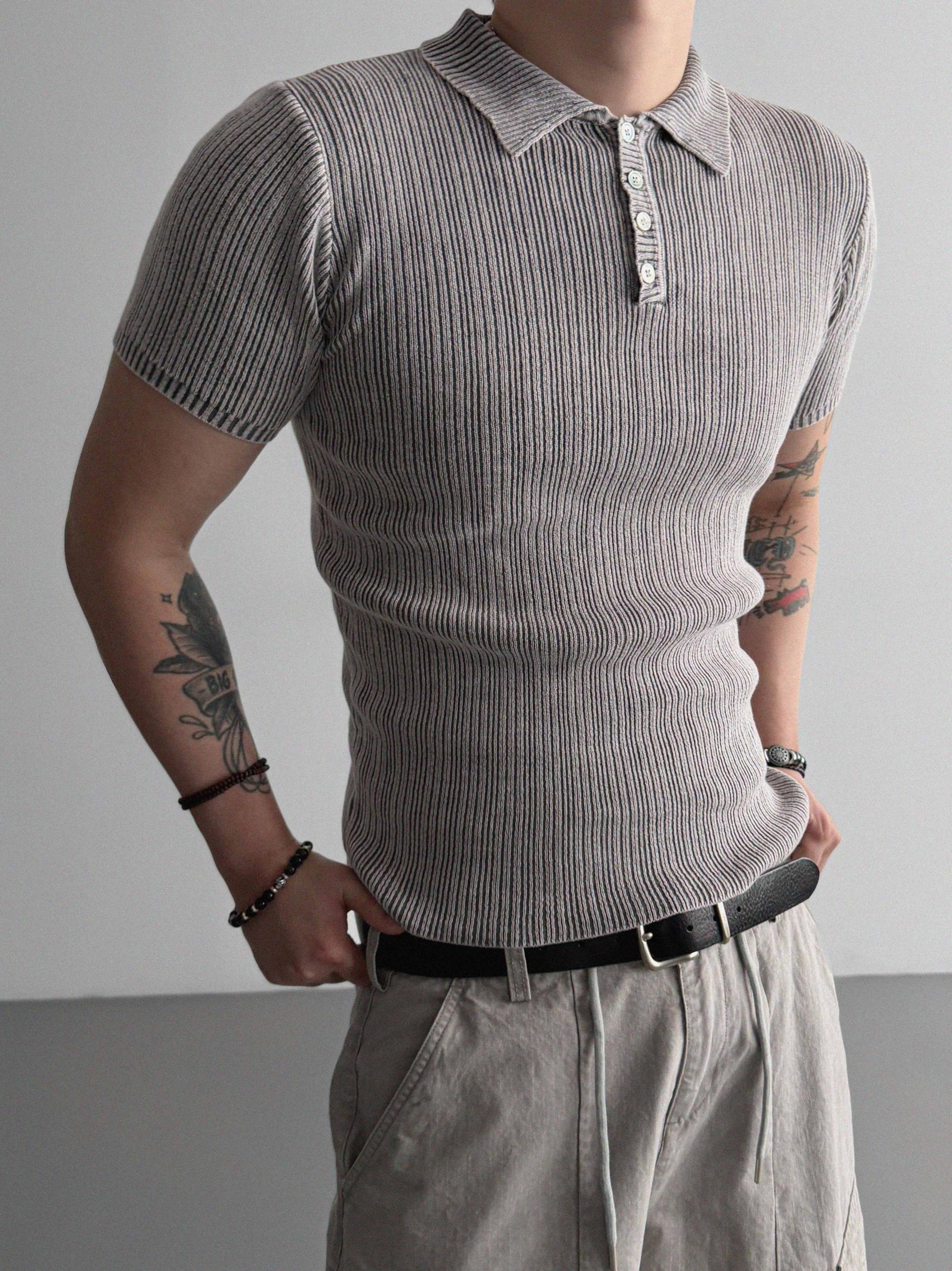 Garments ribbed collar muscle half T