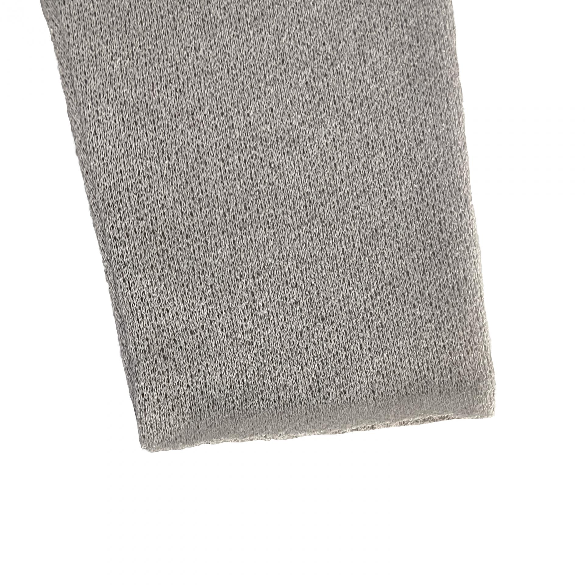 Linen v neck cut out knit