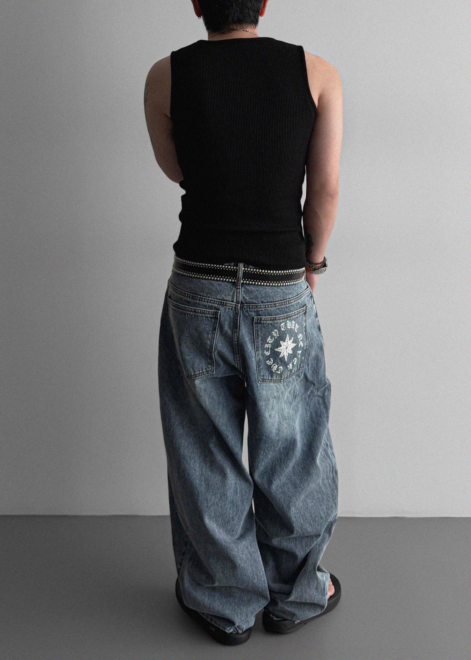 Star lettering curved denim pants