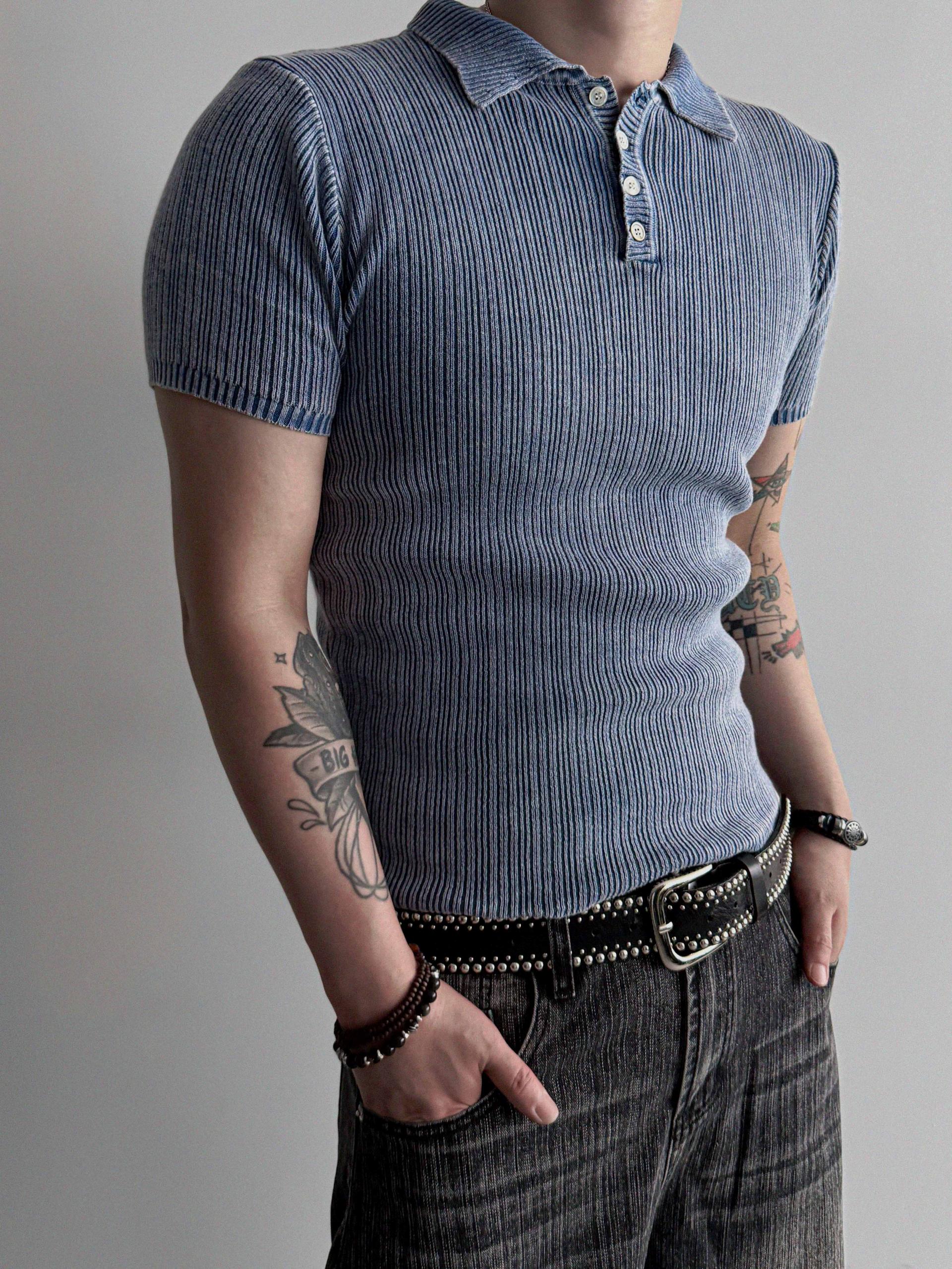 Garments ribbed collar muscle half T