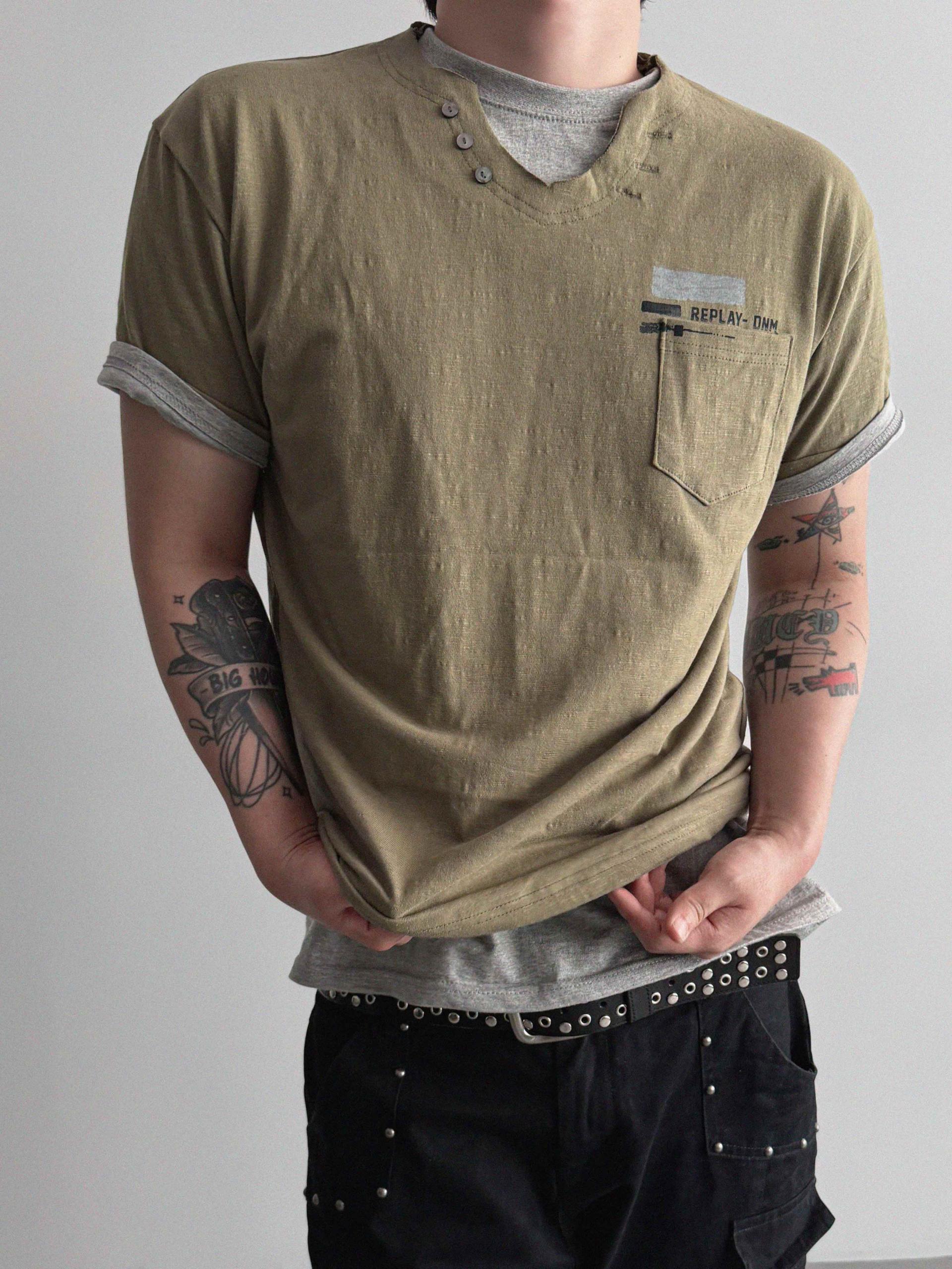 Smith cutoff v-neck half t