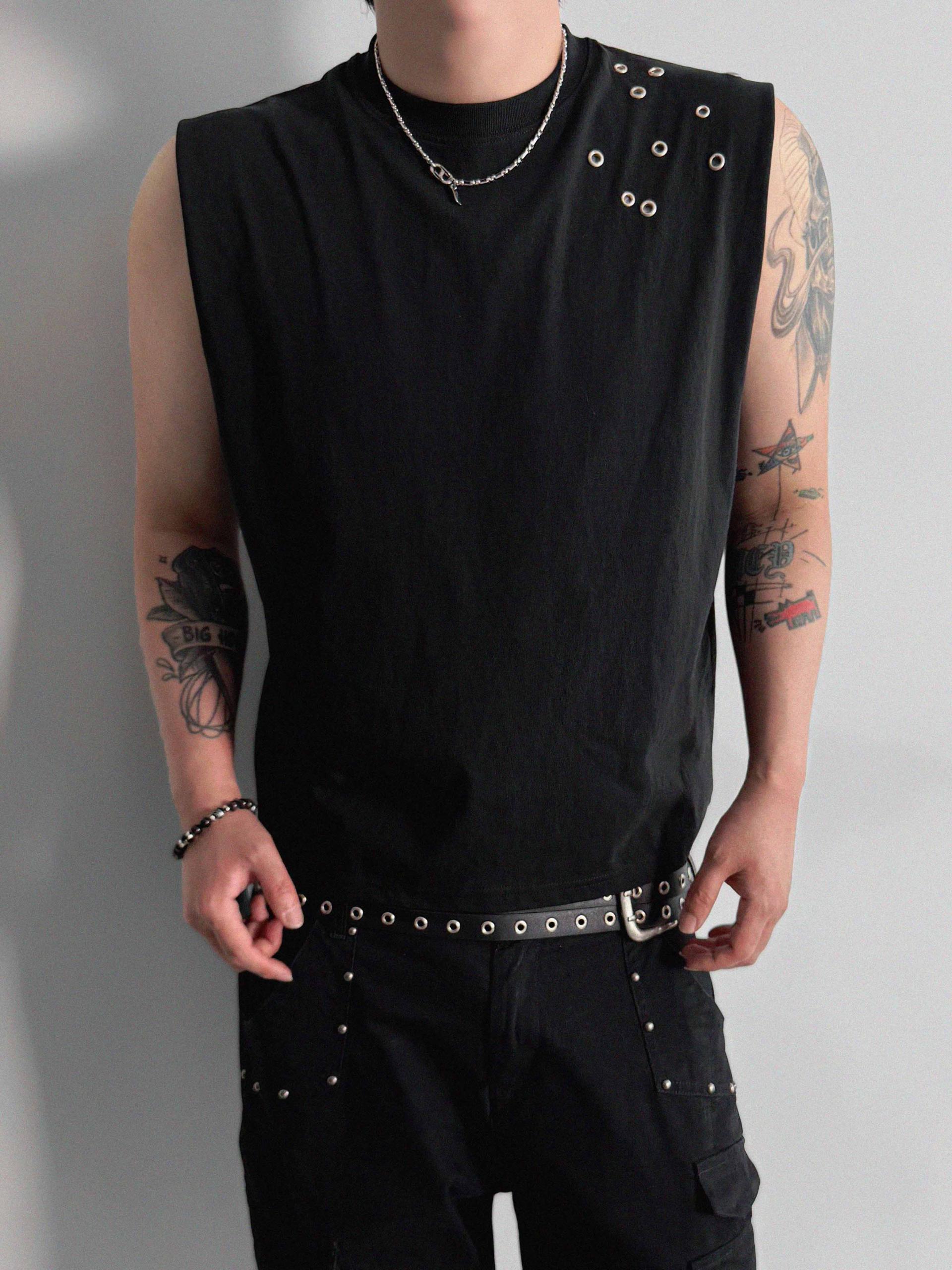 Eyelet shoulder crop sleeveless