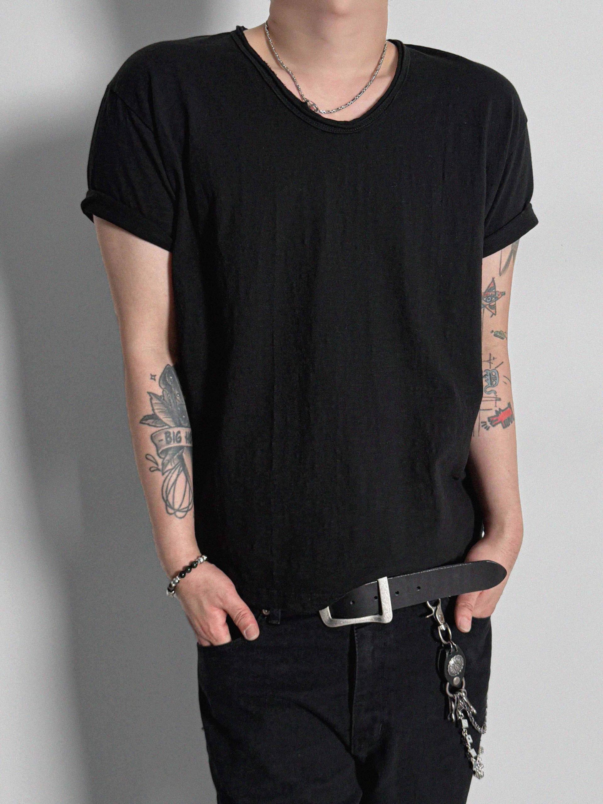 Slab cut u-neck half t
