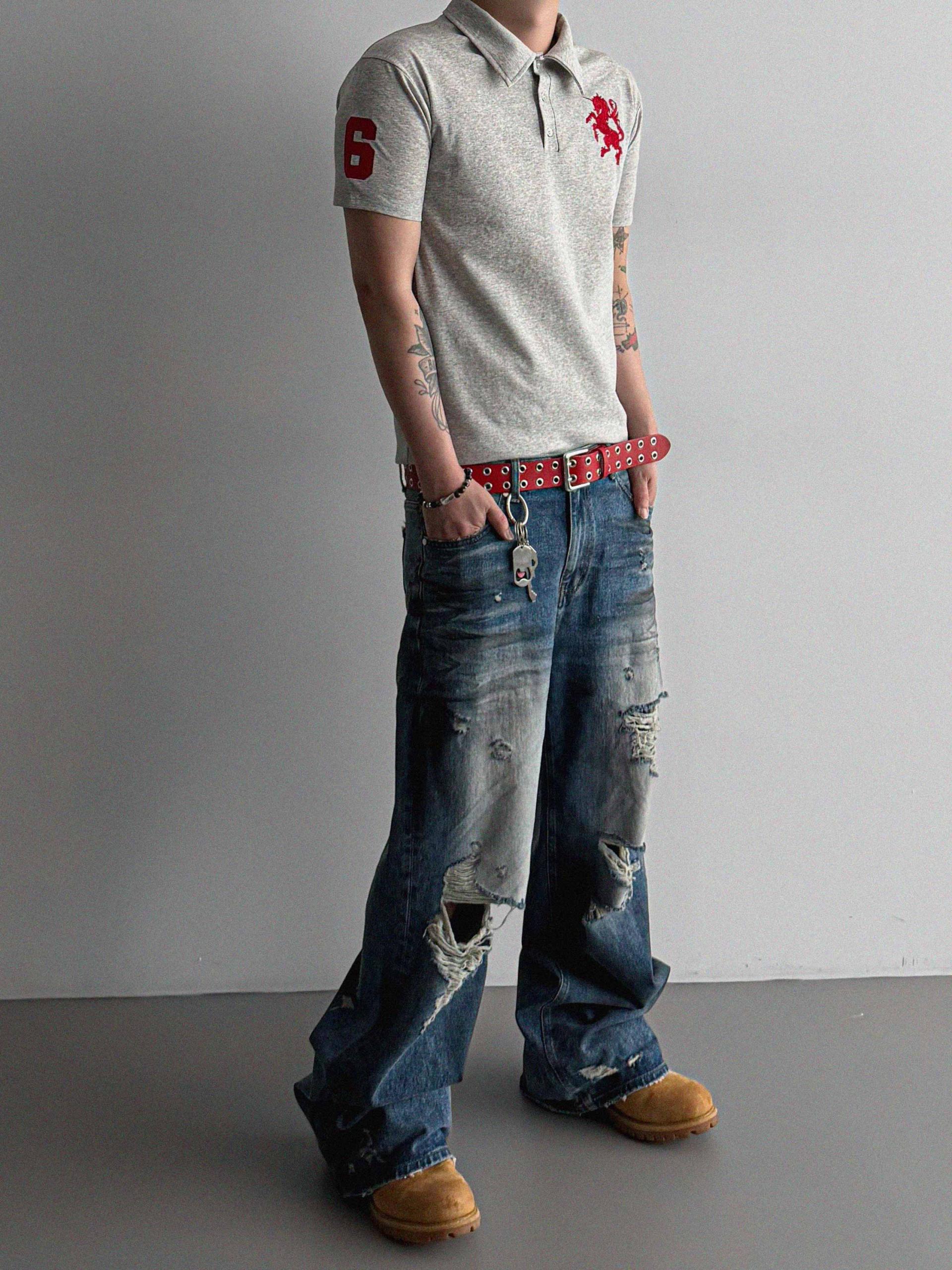 Super destroyed denim pants