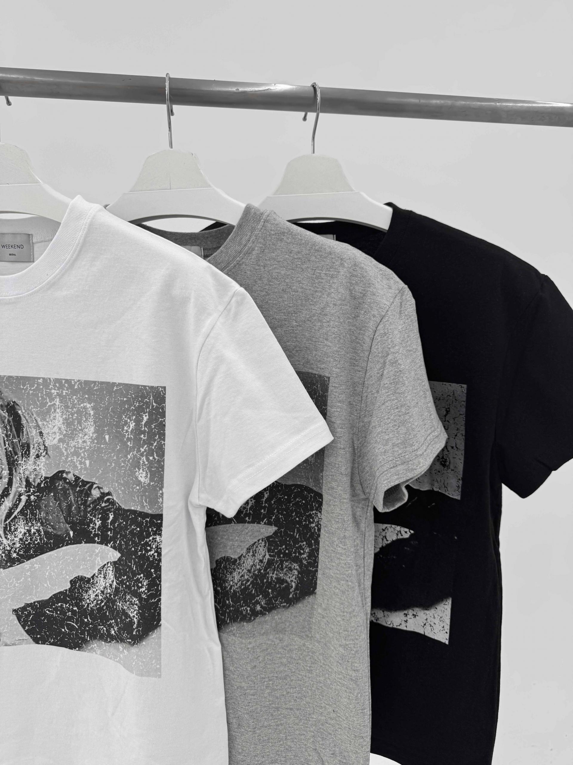 Cut printed muscle half t