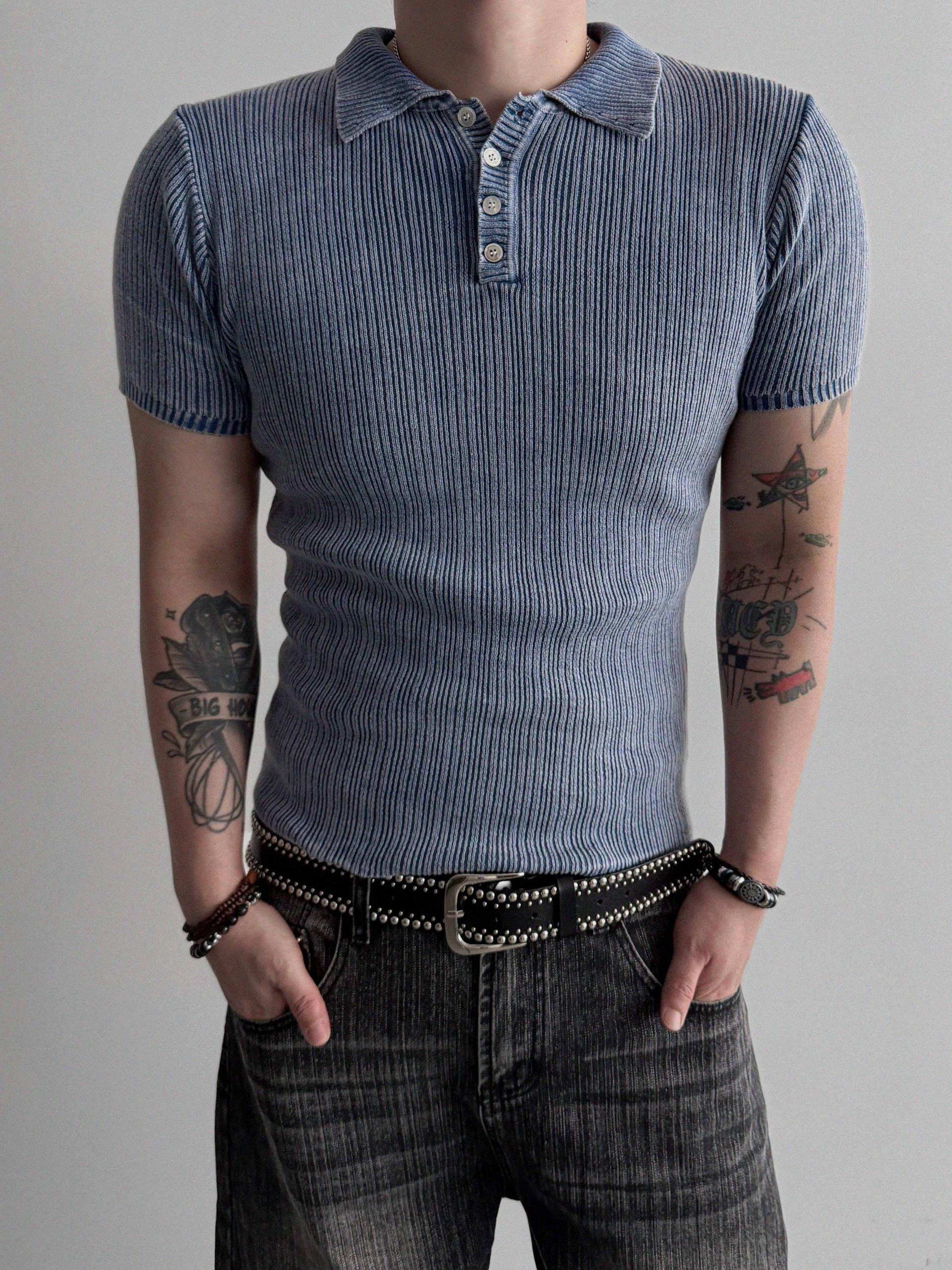 Garments ribbed collar muscle half T