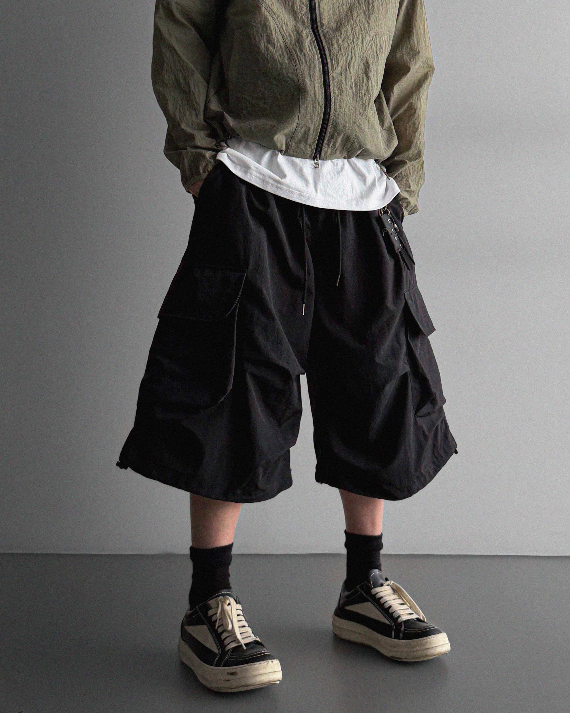 Nietzsche cargo bermuda pants