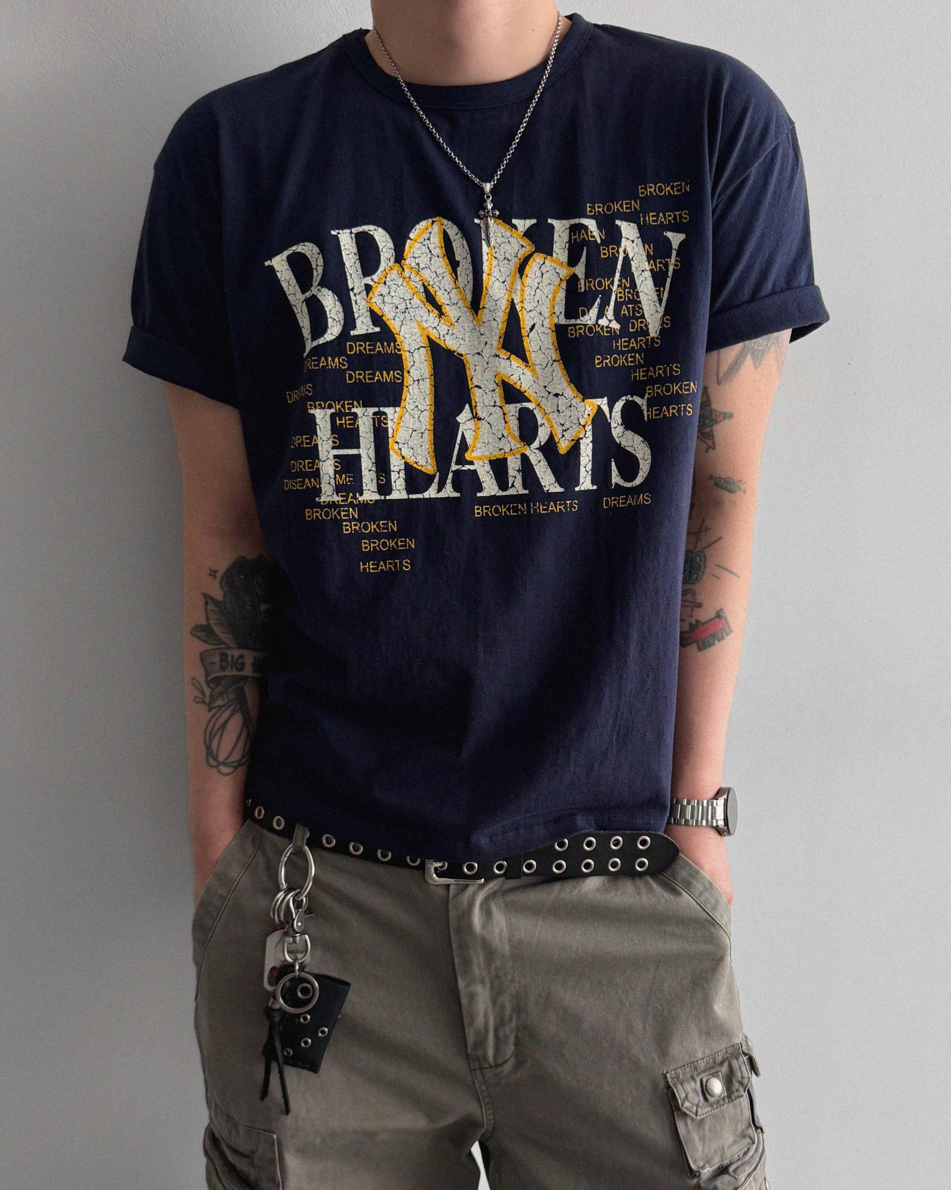 Broken crop half t