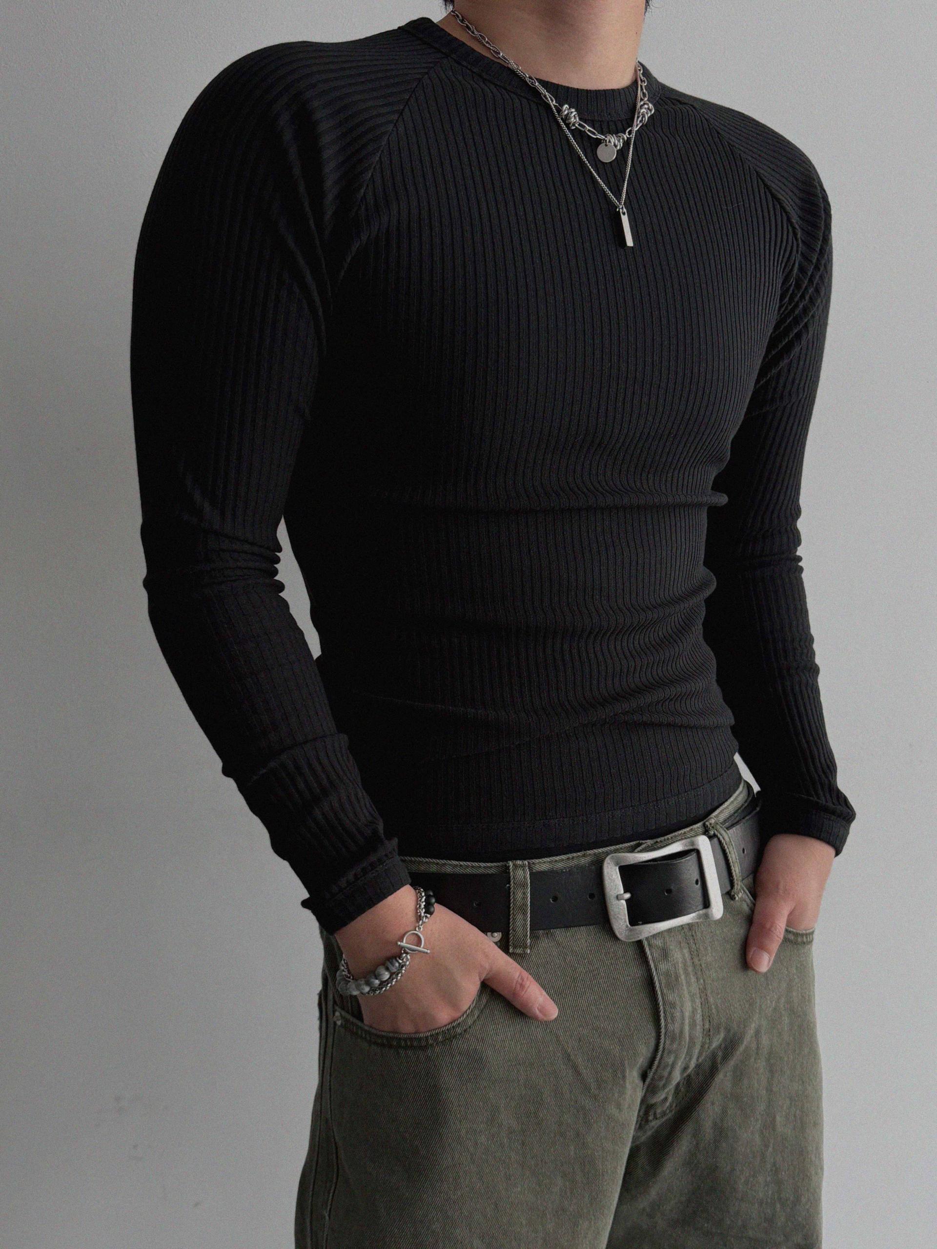Solid ribbed raglan muscle t