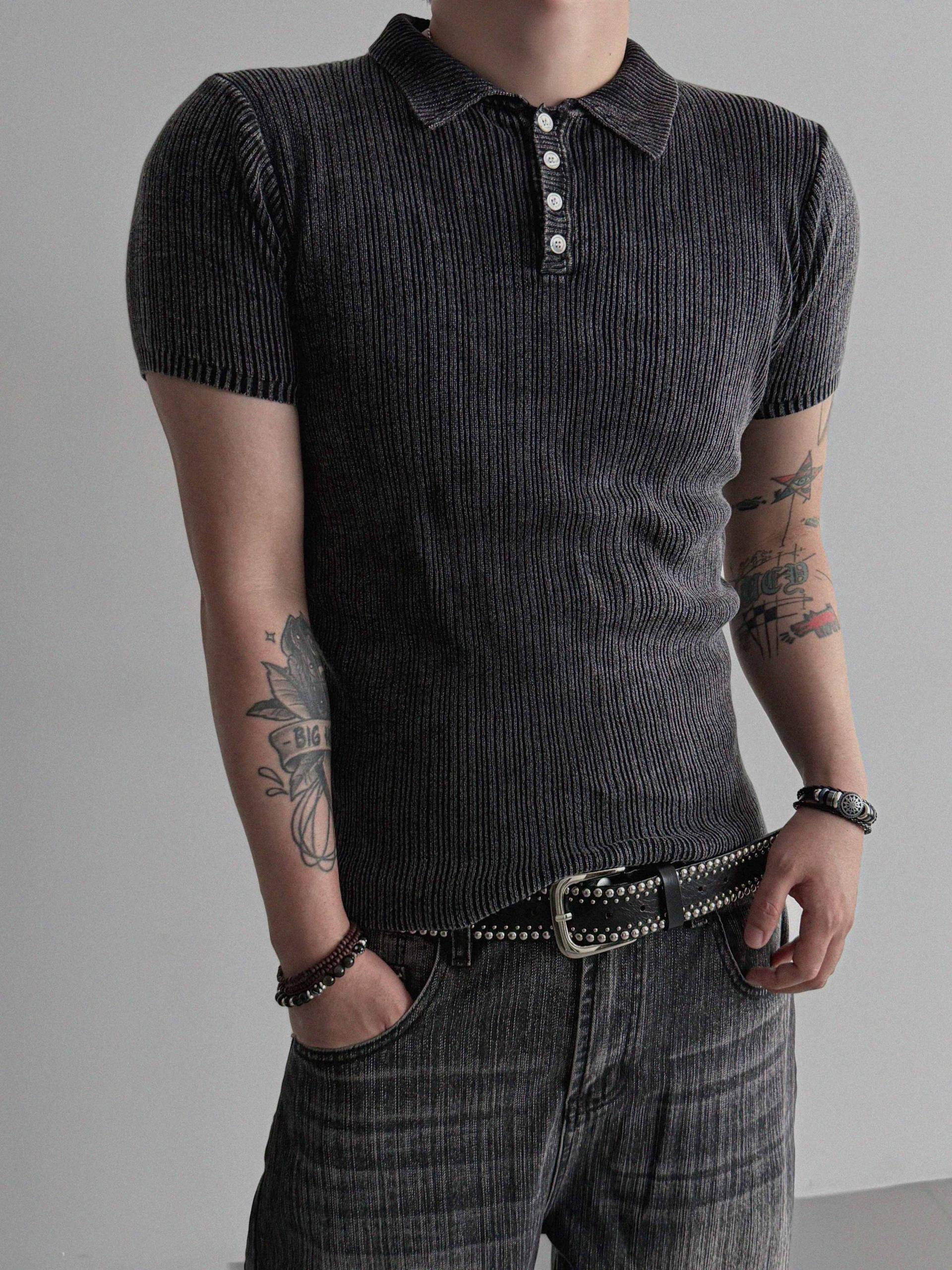Garments ribbed collar muscle half T