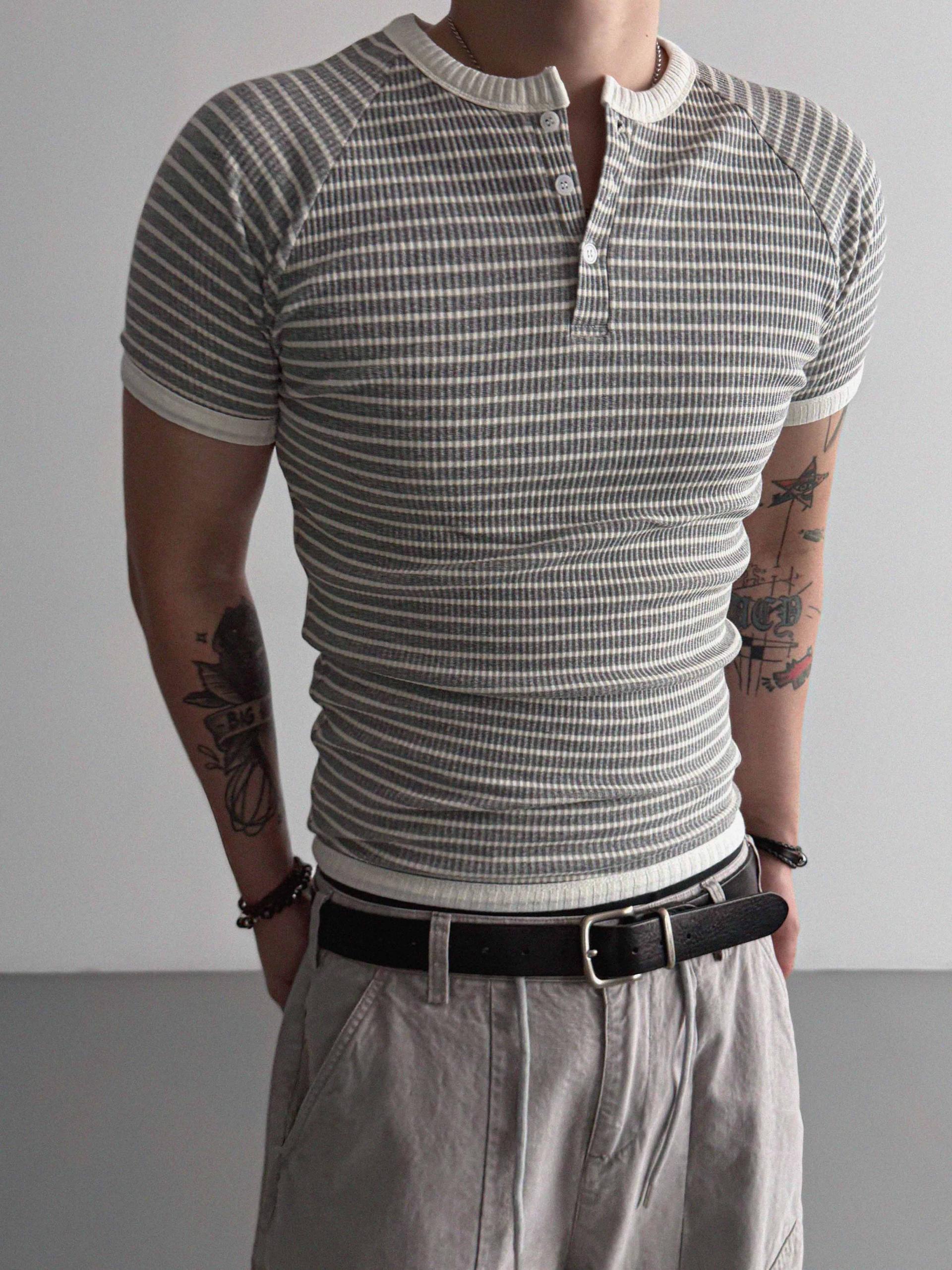 Ribbed stripe henley neck muscle half T