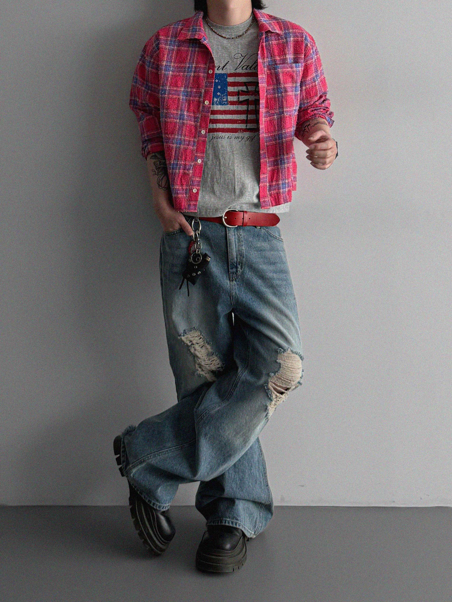 Destroyed flare denim pants