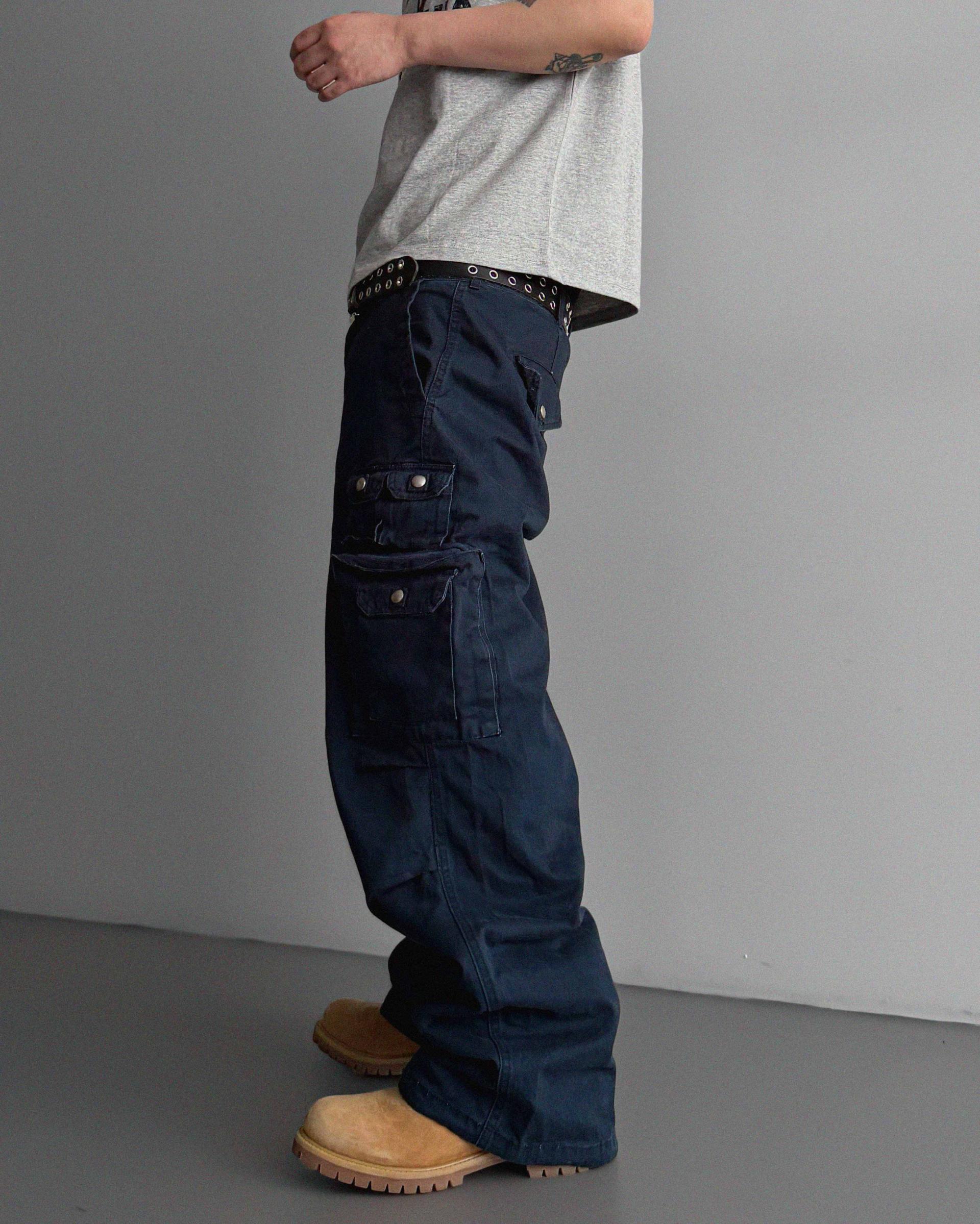 Field burton cargo pants