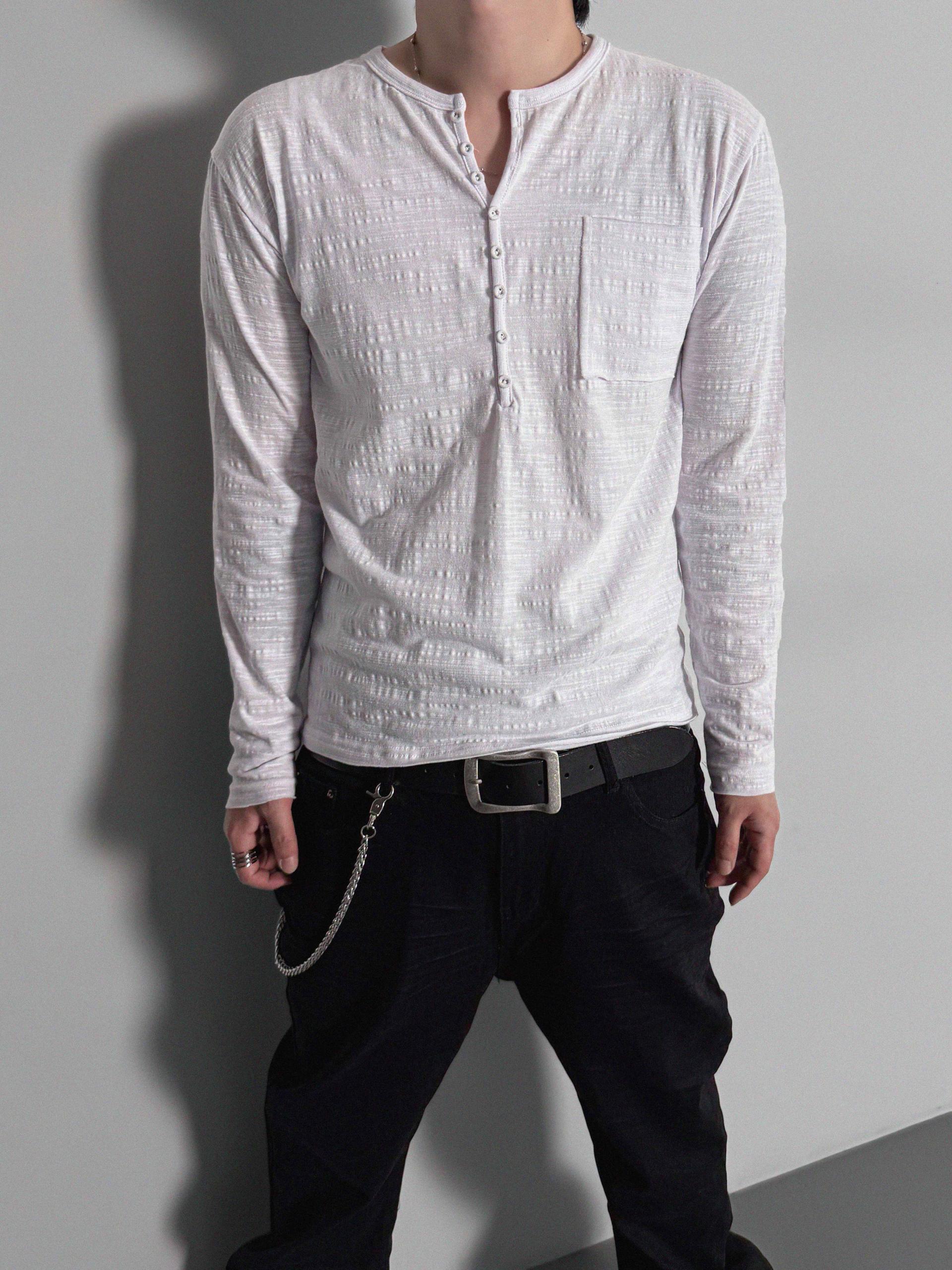 Button slub henley neck slim t