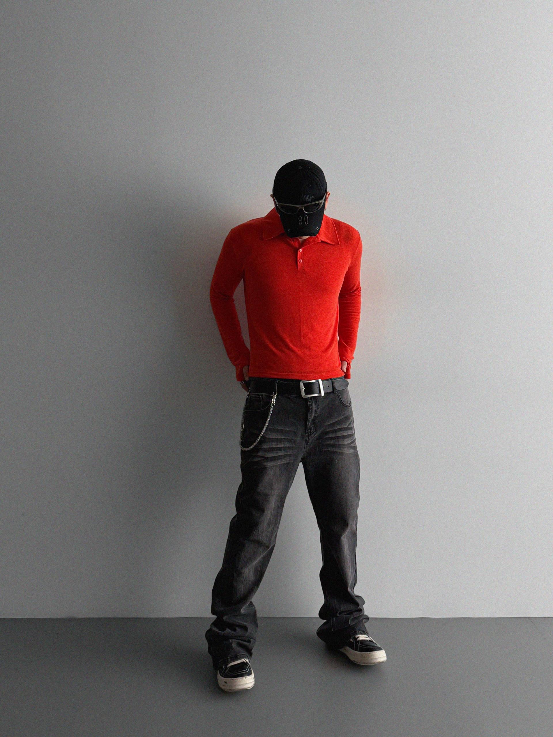 Slack sagging flare black jean