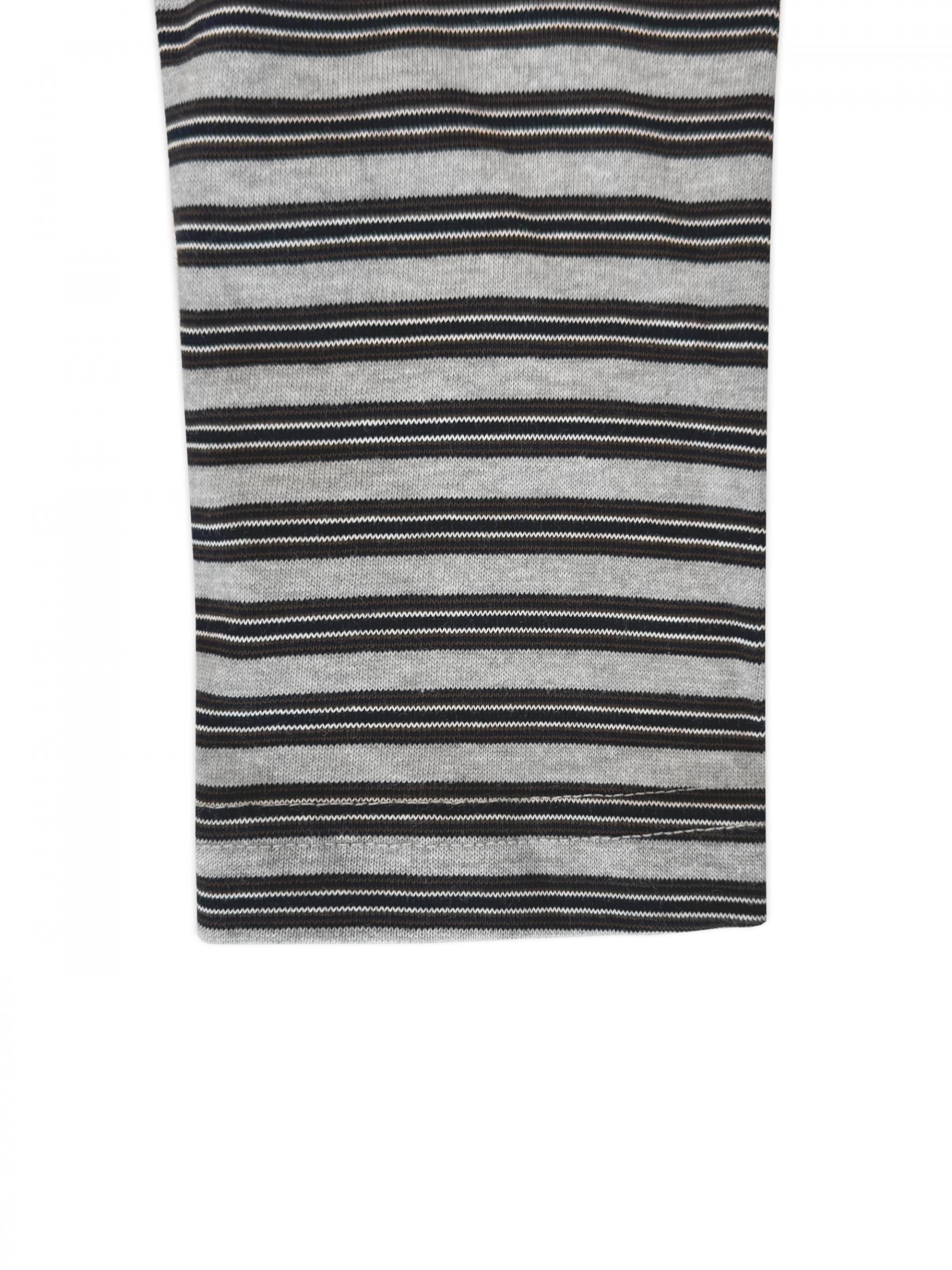 Avenue layered crop t