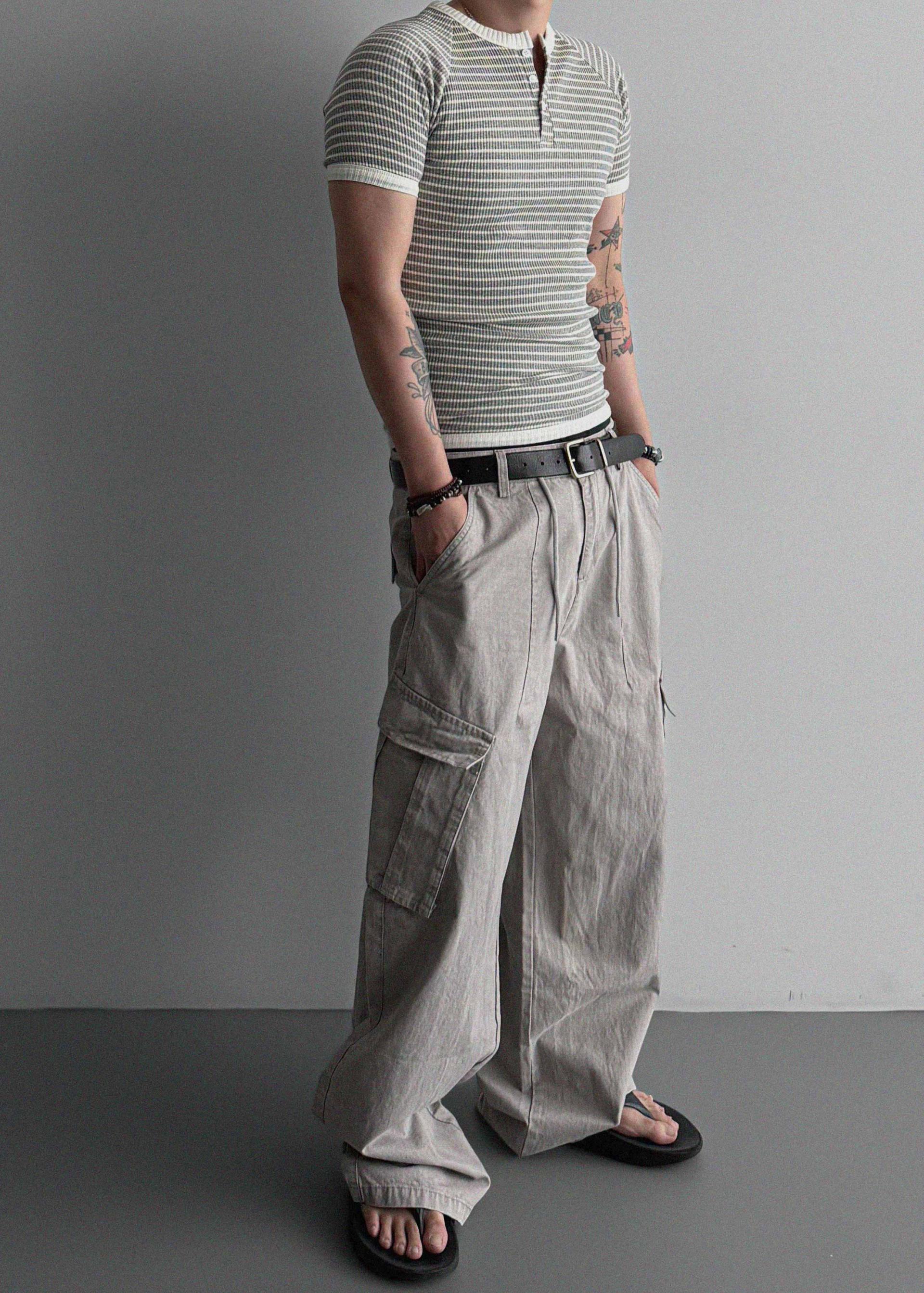 Ribbed stripe henley neck muscle half T