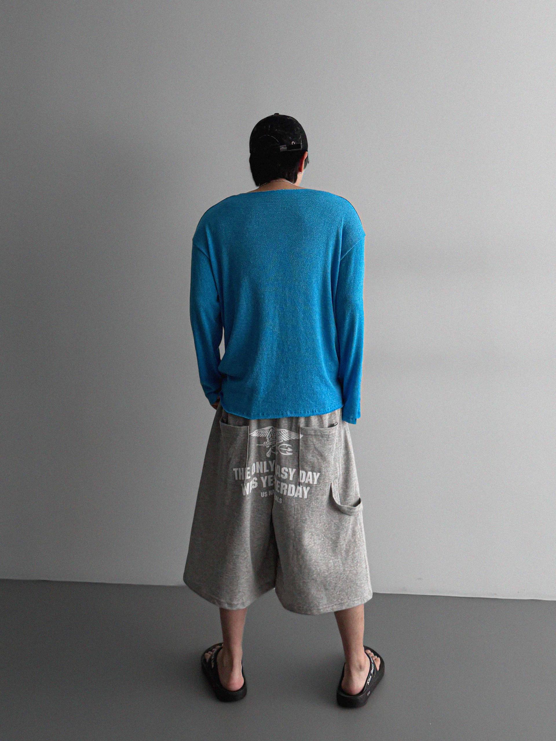 Linen v neck cut out knit