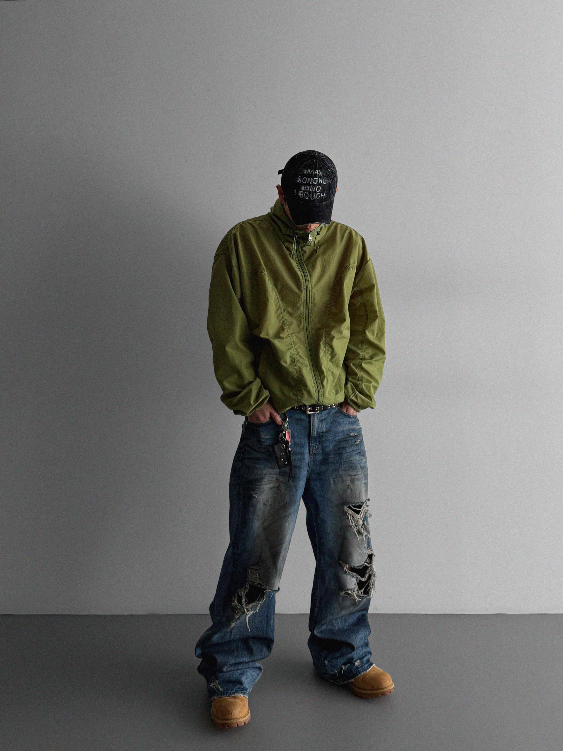 Core shirring waterproof hooded jacket