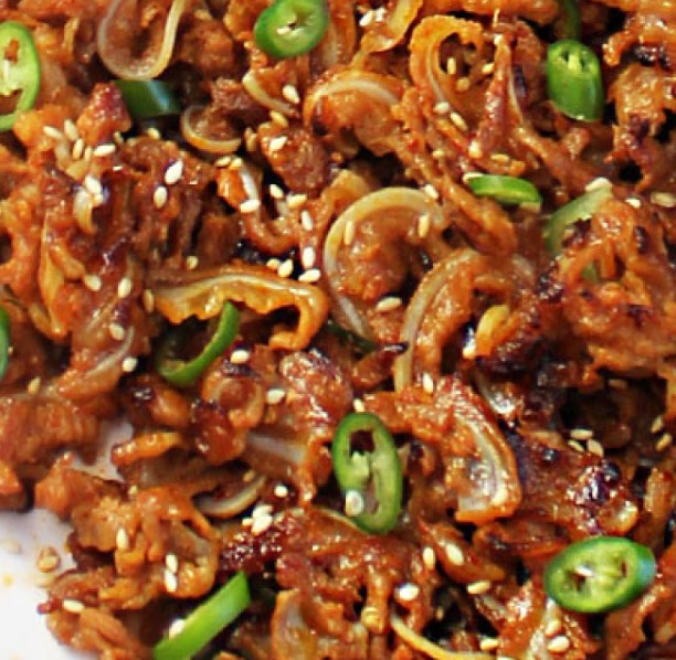 한돈 숯불오돌뼈