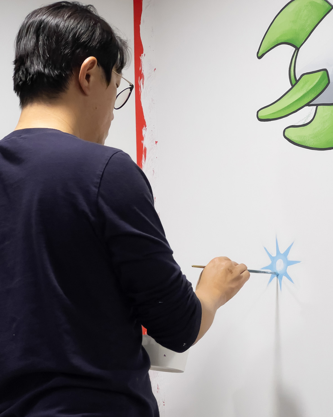 벽화를 그리는 사람들 : '벽과 캔버스를 넘나들며 작품을 그려요.' 김준형 아티스트 : ARTING STUDIO | MAGAZINE, image size:1080x1350