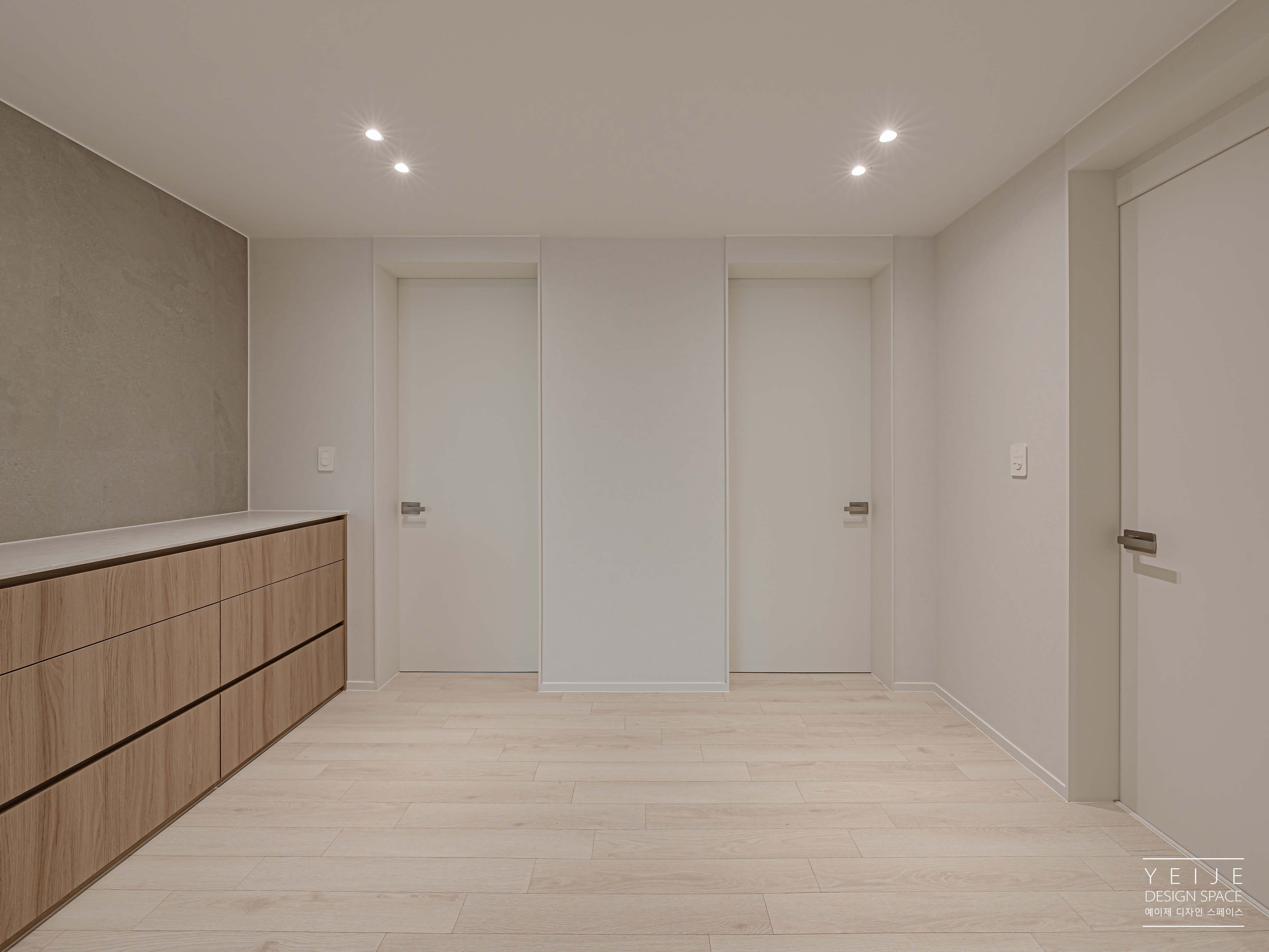15ef6d8b6490f.jpg